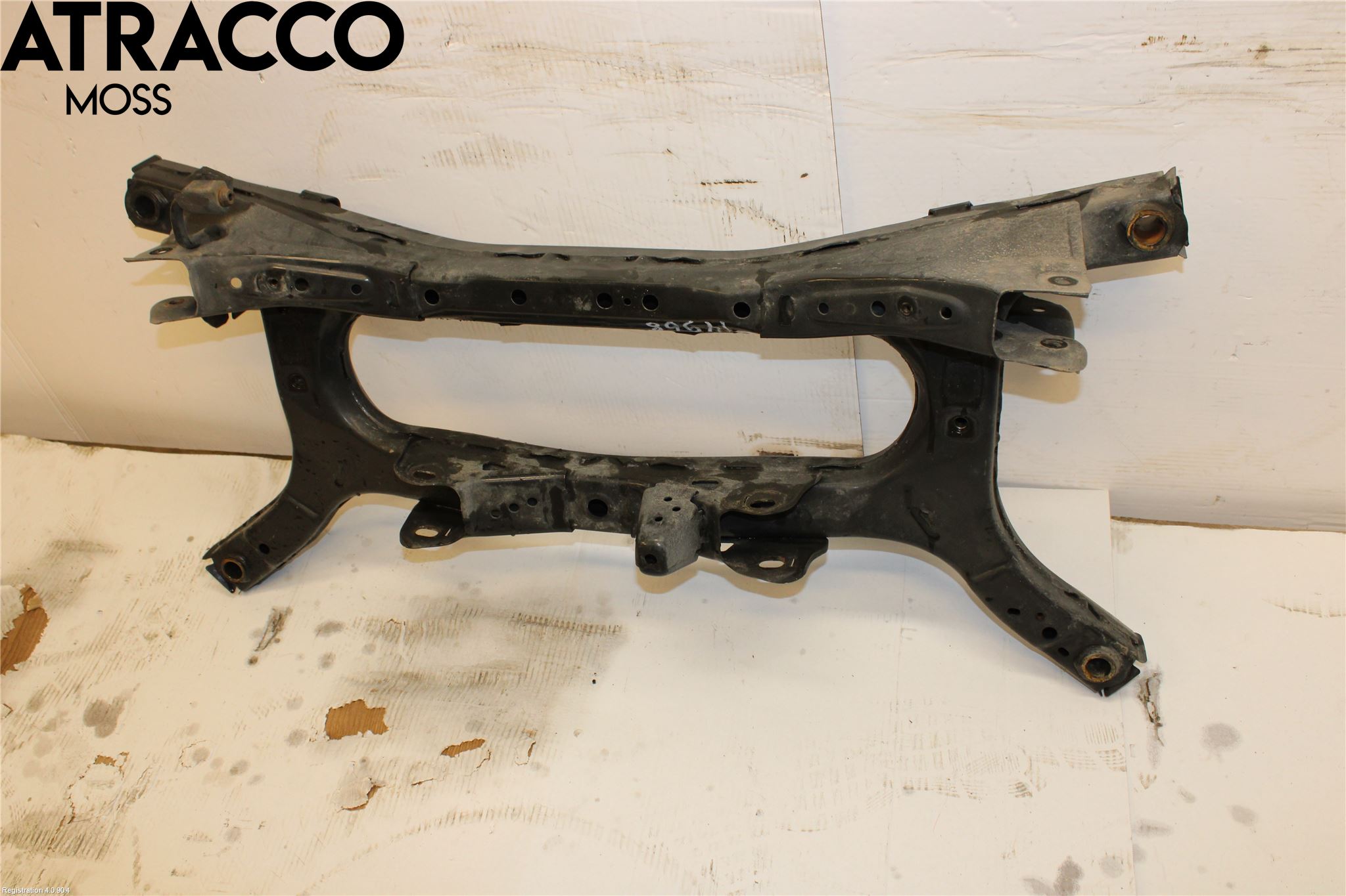 Toyota COROLLA 19- Bakaksel Feste Travers-Ramme