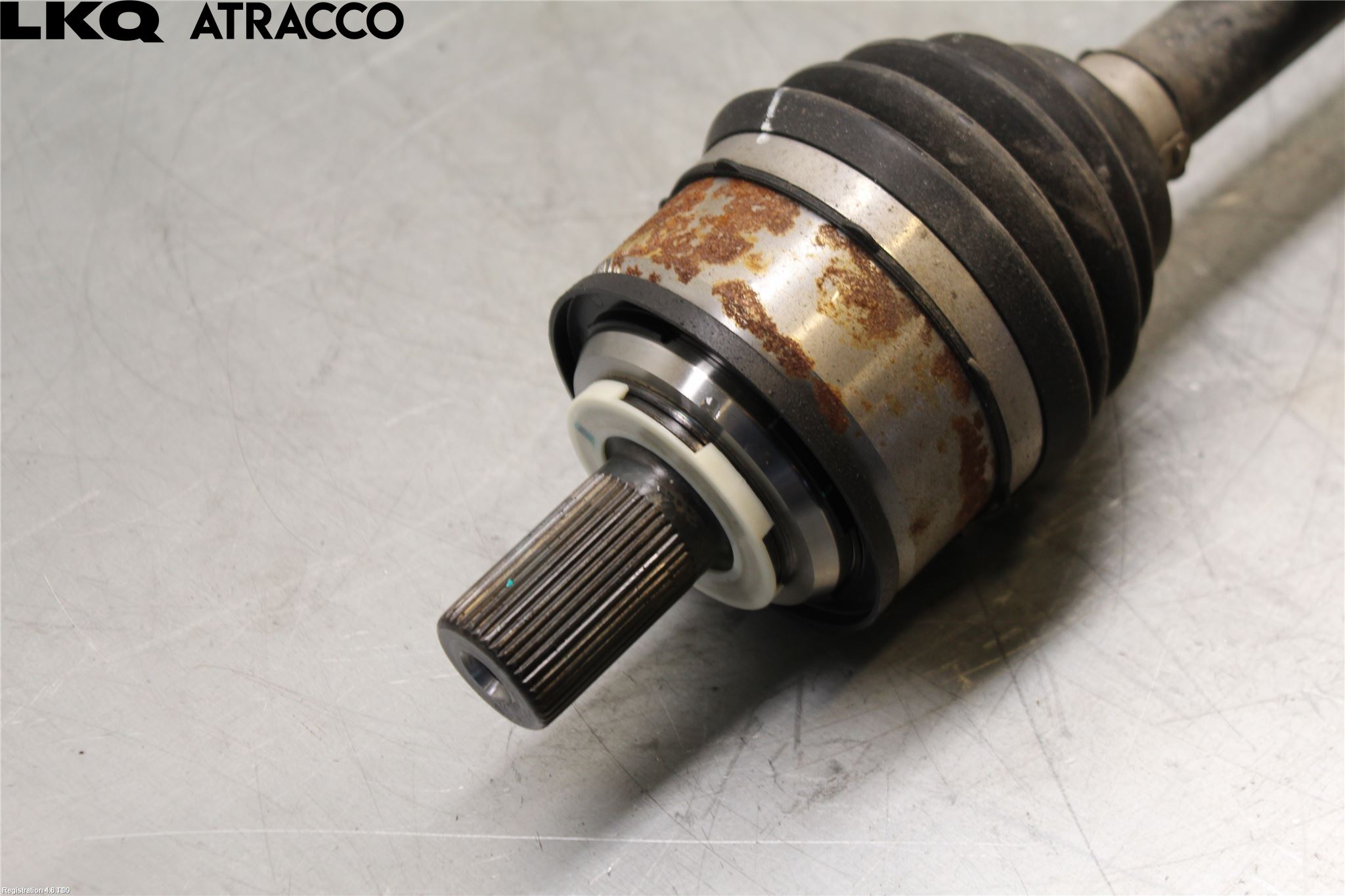 Polestar 2 20- Drivaksel Foran Kompl Venstre