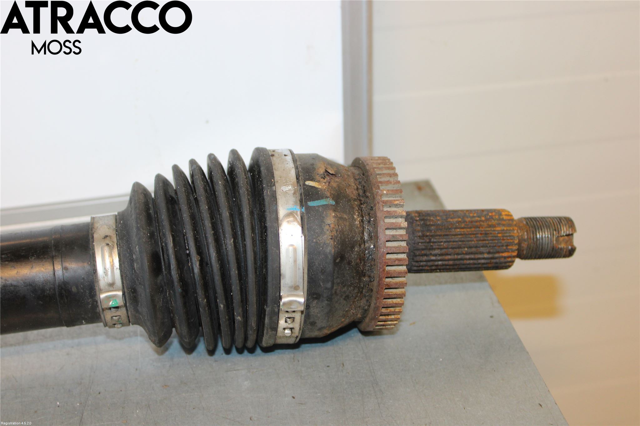 Kia OPTIMA 16-20 Drivaksel Foran Kompl Høyre