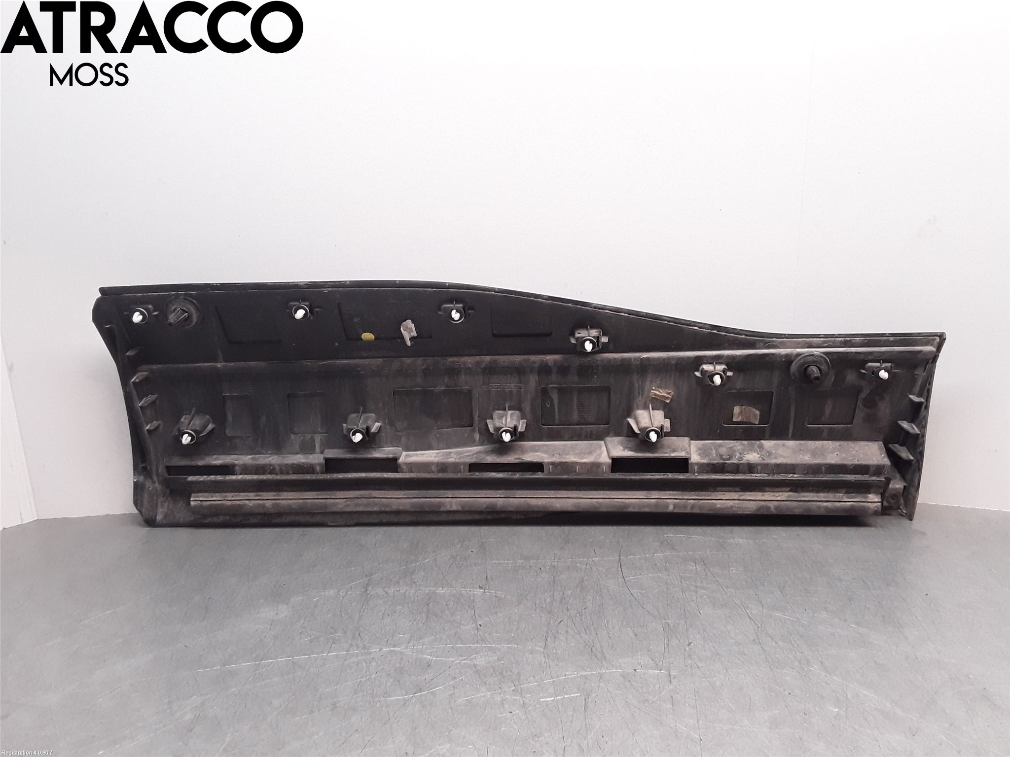 Jaguar I-PACE 18- Kanalskjørt Høyre