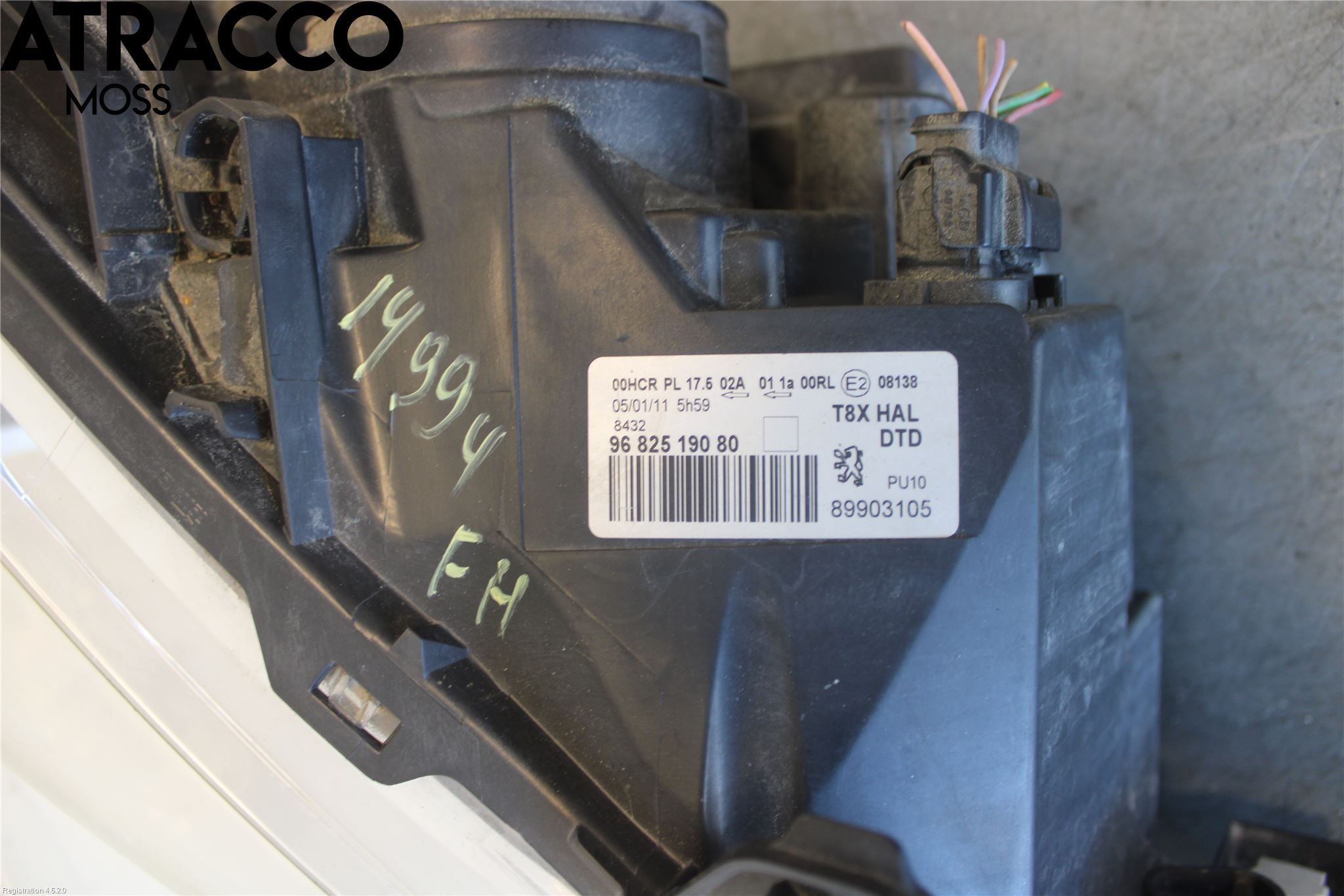 Peugeot 3008 09-16 Frontlykt Høyre