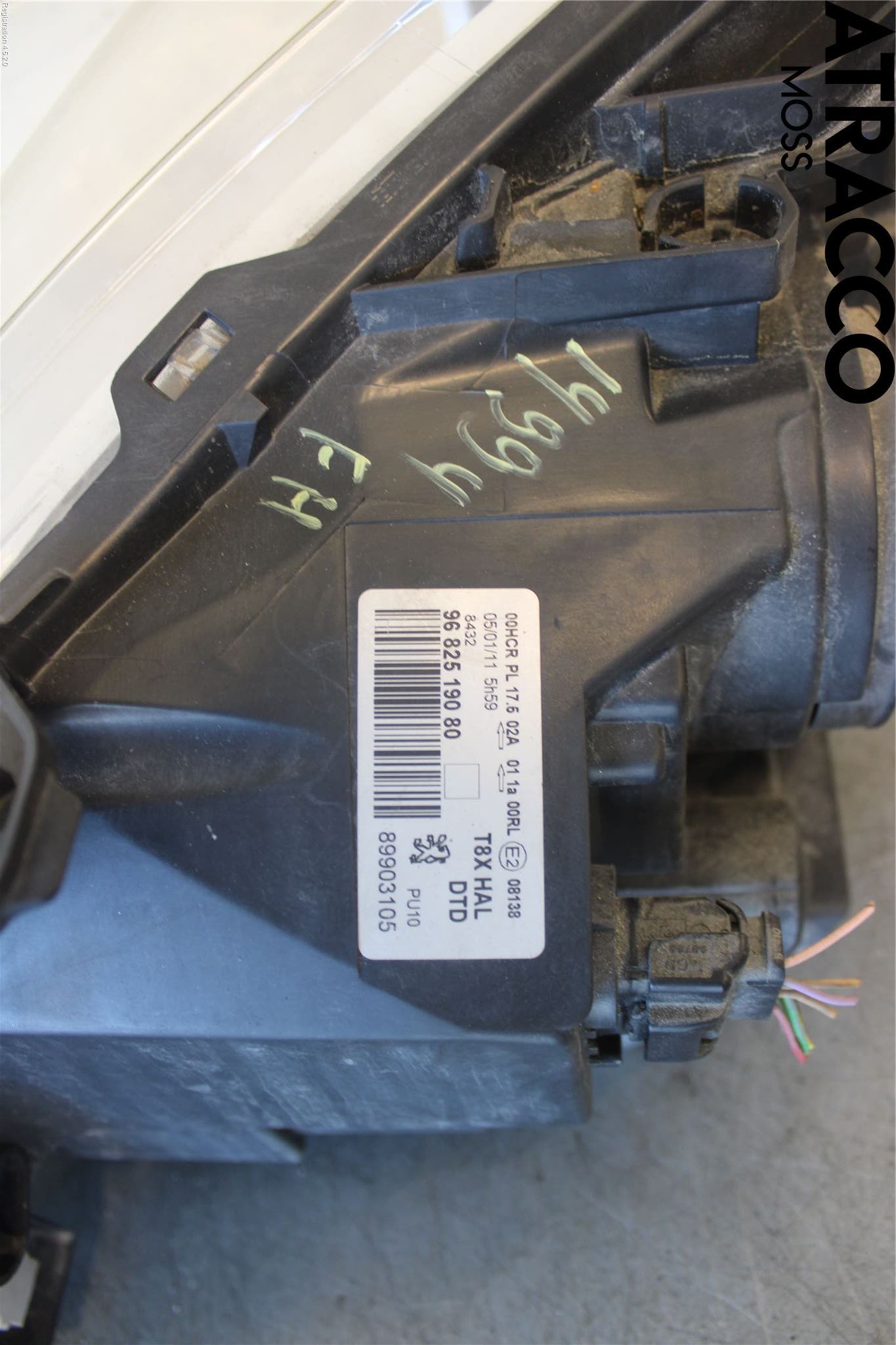 Peugeot 3008 09-16 Frontlykt Høyre