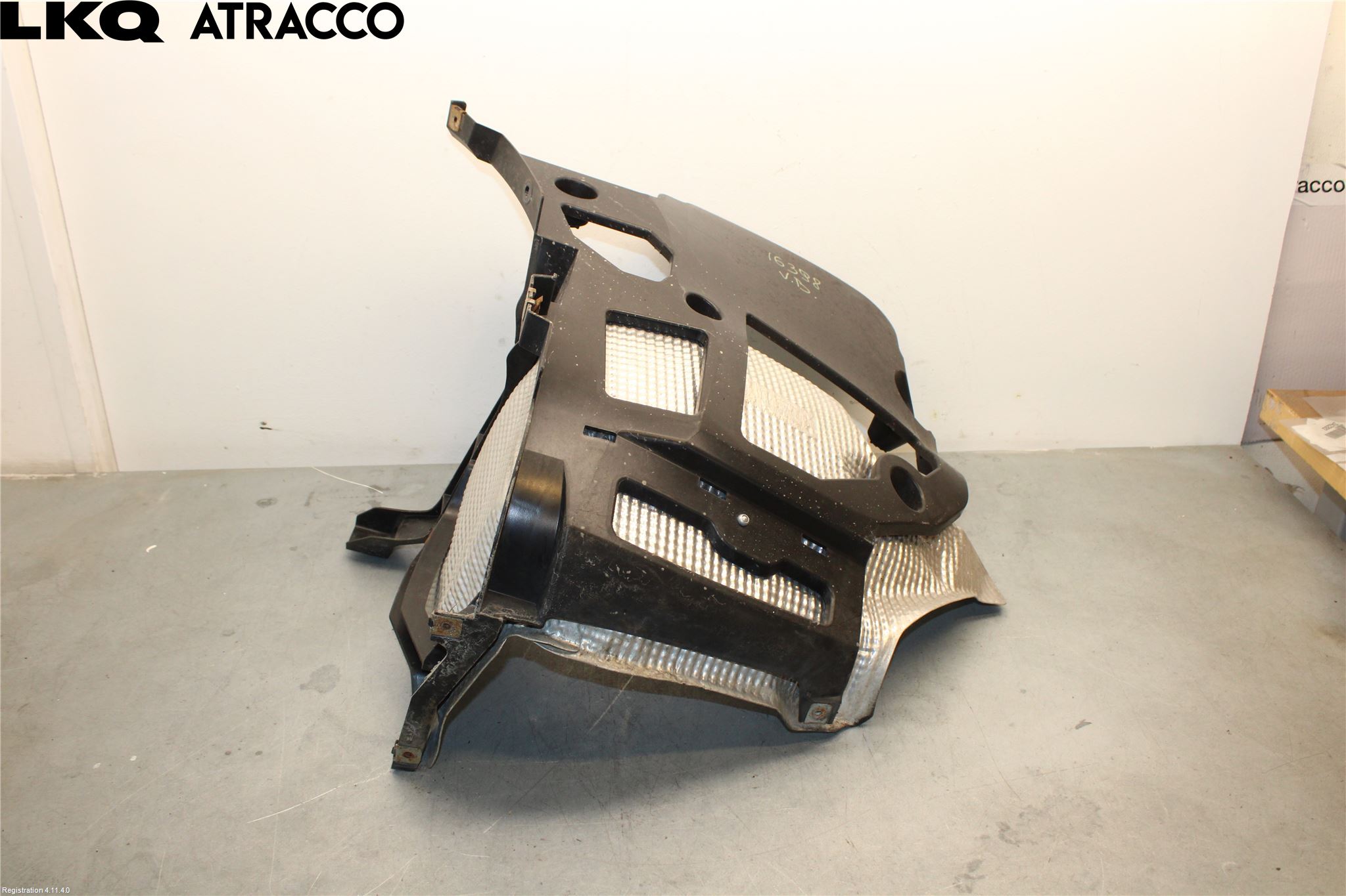 Porsche PANAMERA 09- Støtfangerfeste Bak Venstre