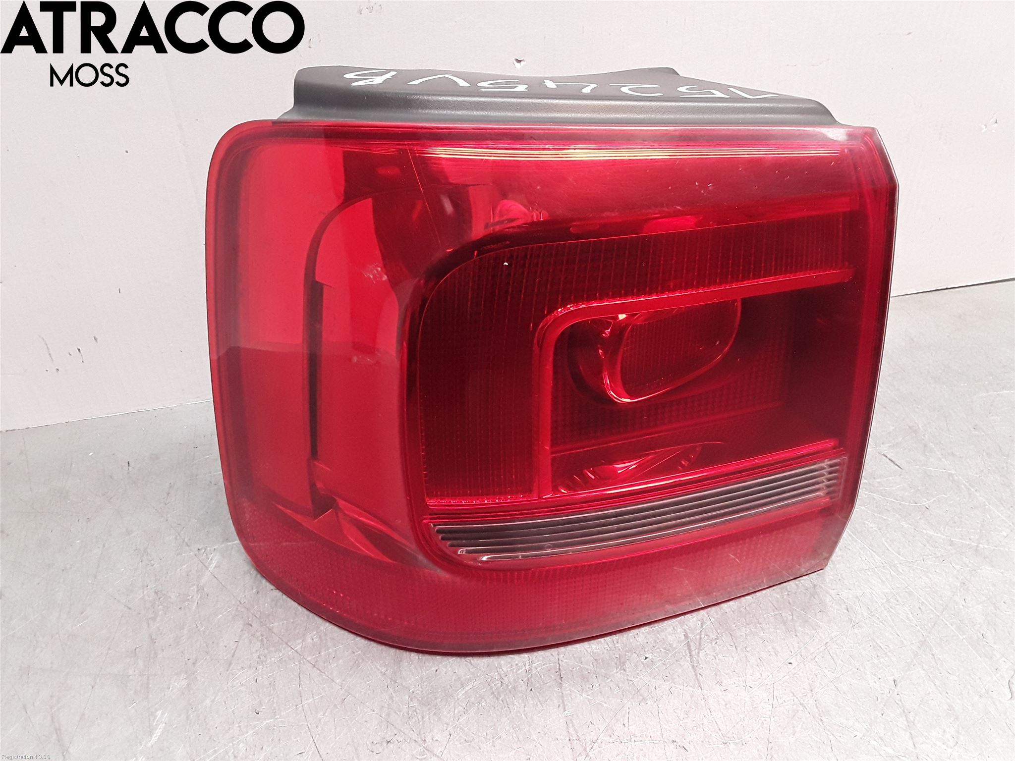 Volkswagen VW TOURAN 10-15 Baklykt Venstre