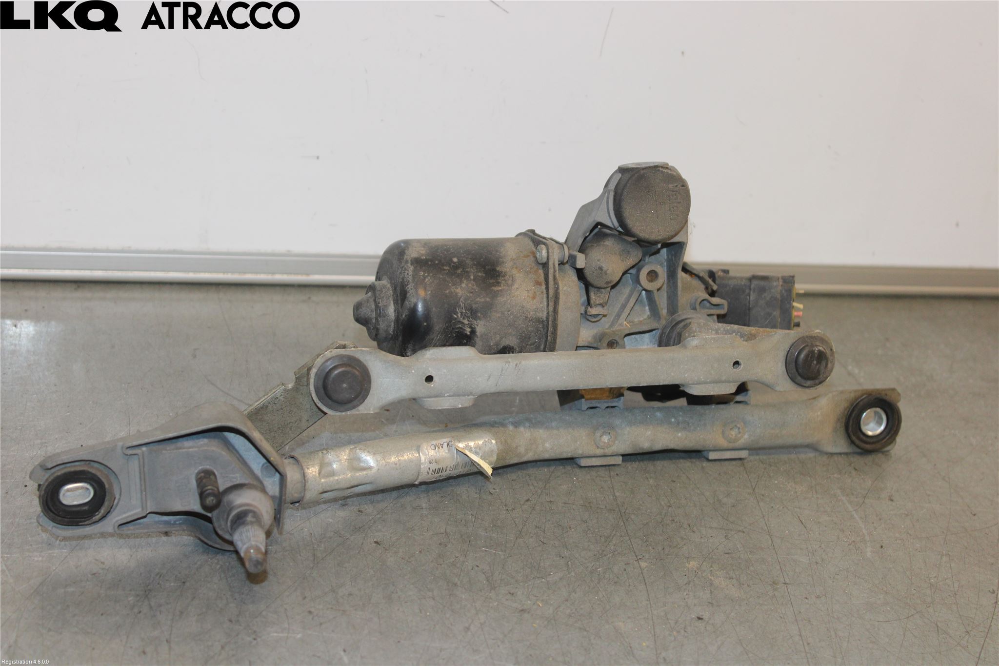 Toyota AYGO 06-14 Viskermotor Frontrute