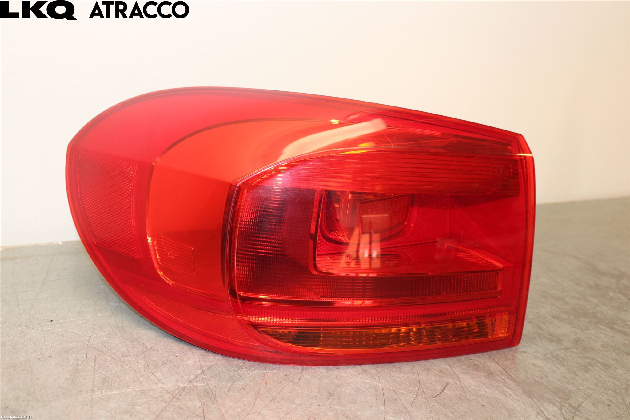Volkswagen VW TIGUAN 16-24 Baklykt Venstre