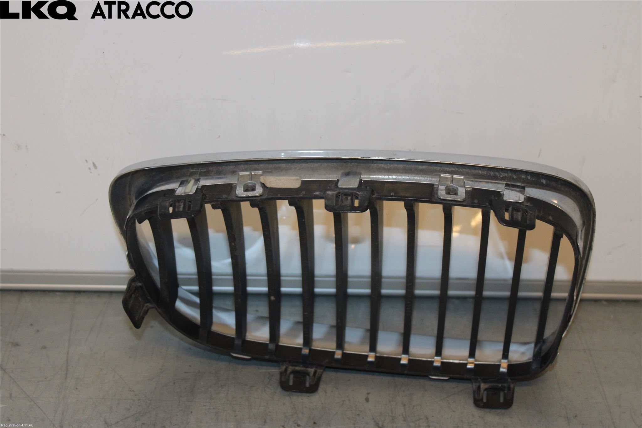 BMW 1 E87/81 5D/3D 03-11 Grilldel Venstre