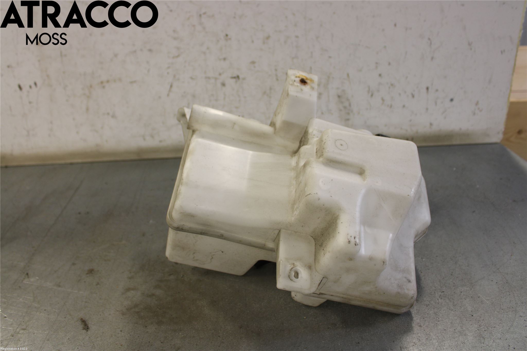 Volvo V40 CROSS COUNTRY 13-19 Spylerbeholder Frontrute