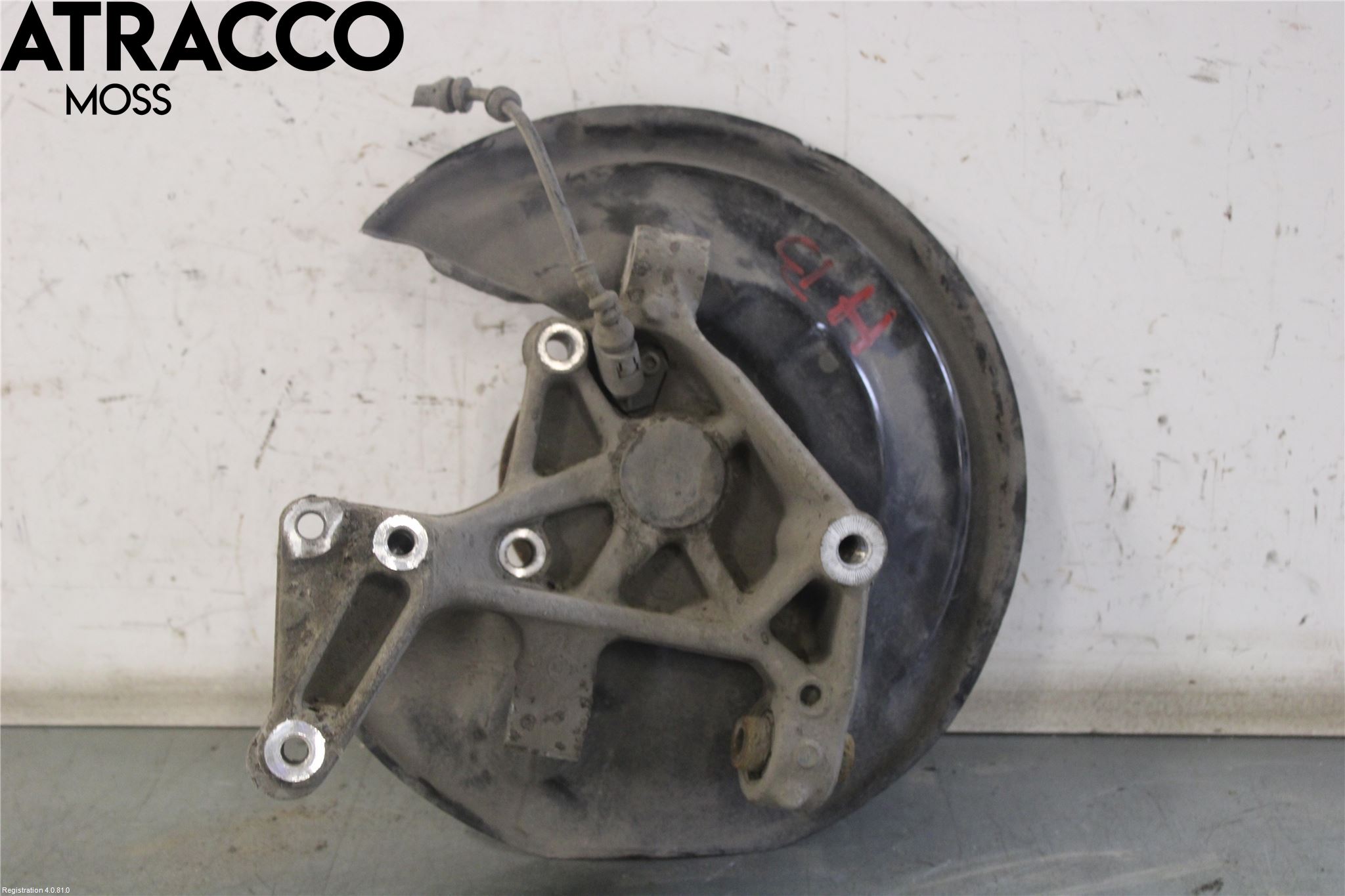 Volkswagen VW PASSAT 11-14 Spindel Hb