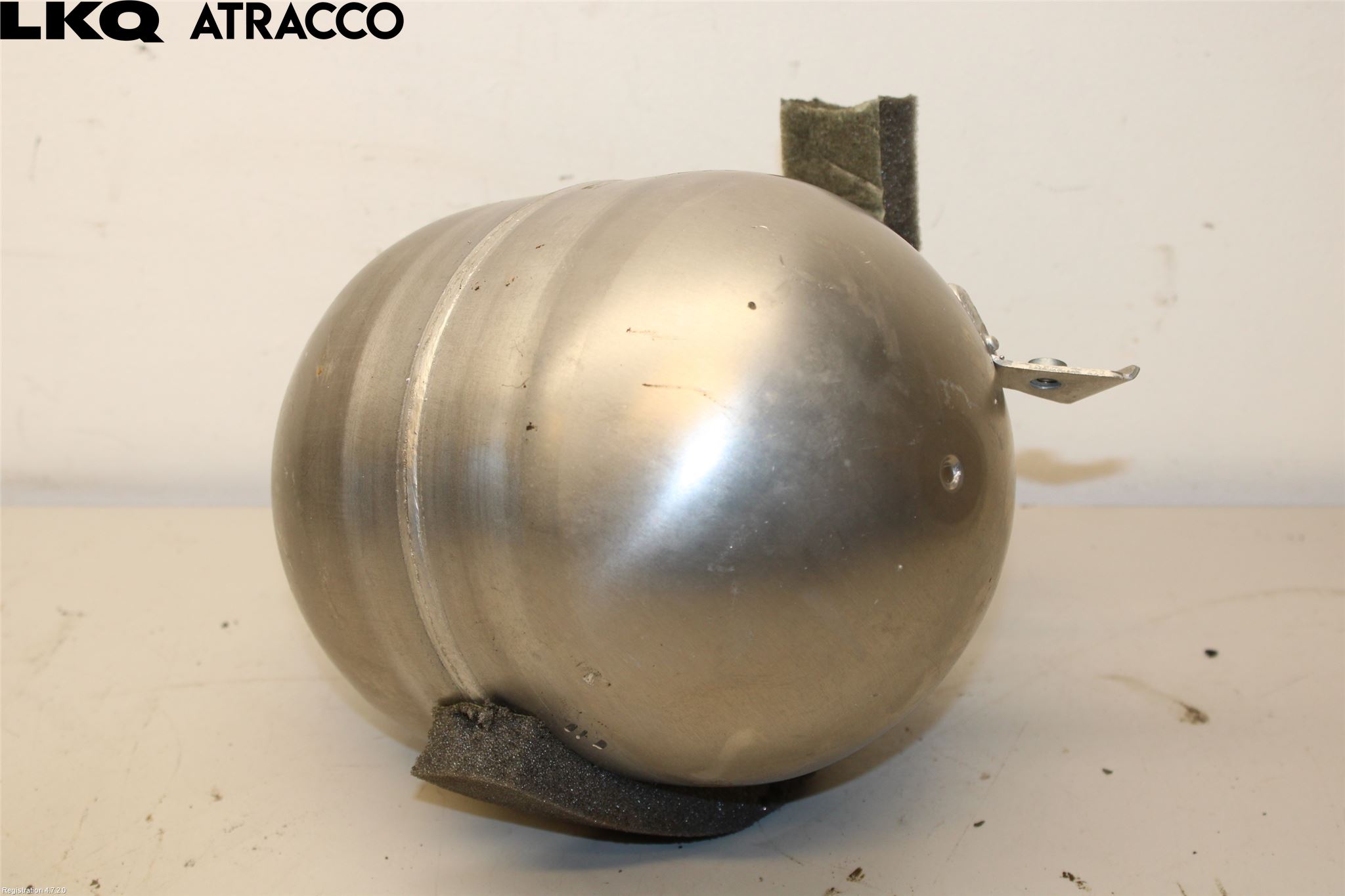 Mercedes-Benz MB E-KLASS (W211) 02-09 Nivå/Lufrfrändring Trycktank