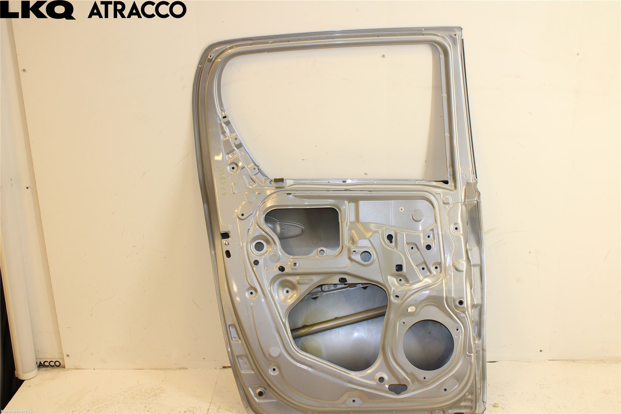 Toyota HILUX 16- Dør 4D Bak Venstre