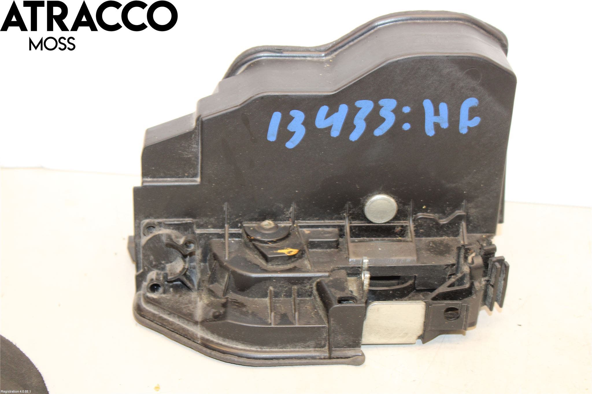 BMW 5 F10/F11/F18 09-17 Dørlås - Låsekasse