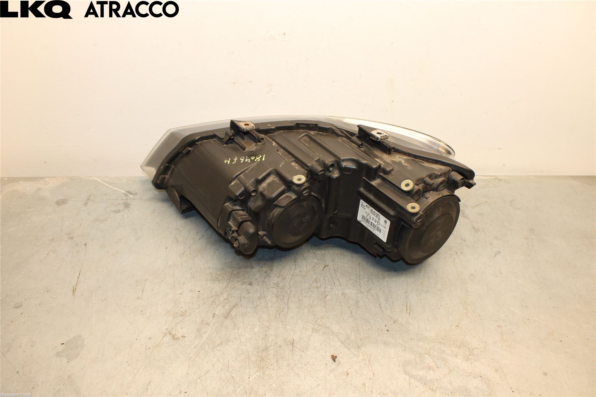 Volkswagen VW POLO 10-17 Frontlykt Hus Høyre