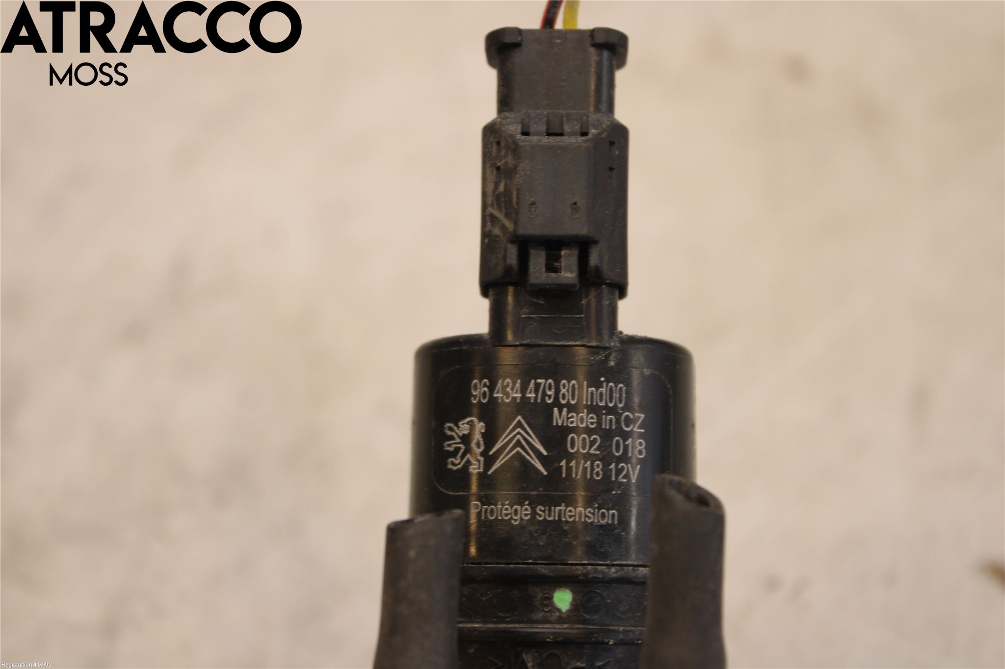 Citroen C4 CACTUS 14-20 Spylerpumpe Frontrute