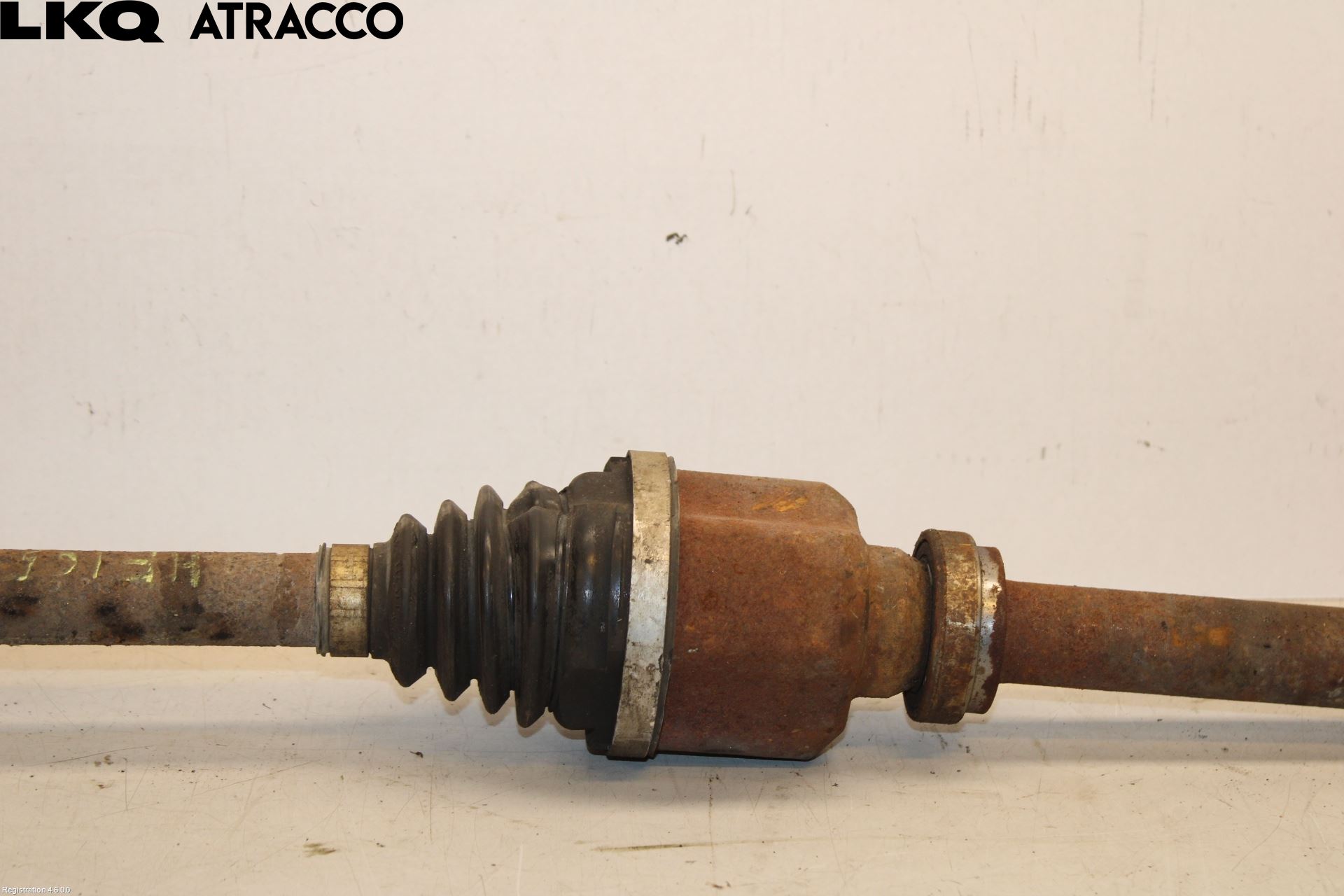 Peugeot 308 14-21 Drivaksel Foran Kompl Høyre