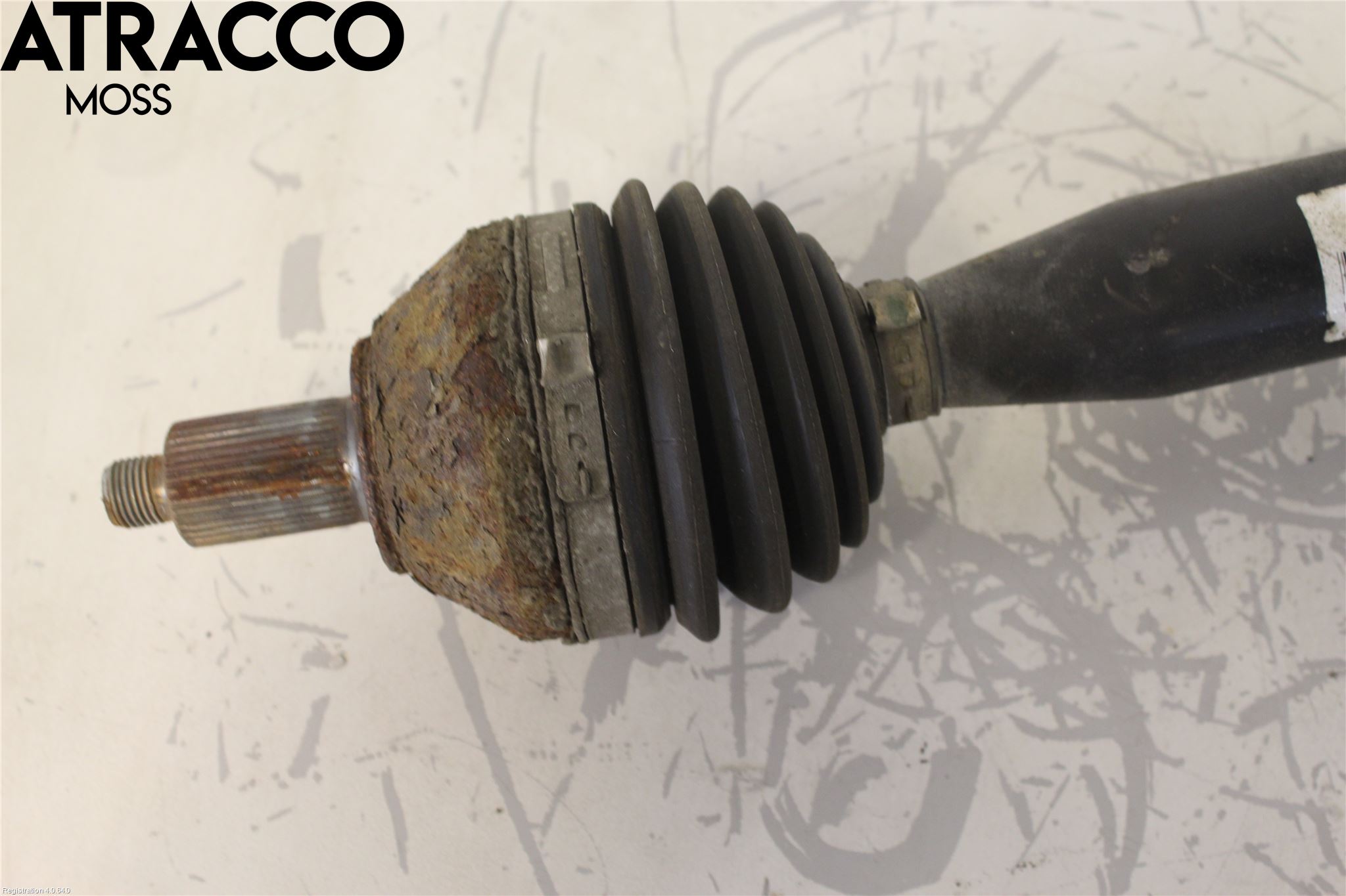 Skoda FABIA 07-14 Drivaksel Foran Kompl Høyre