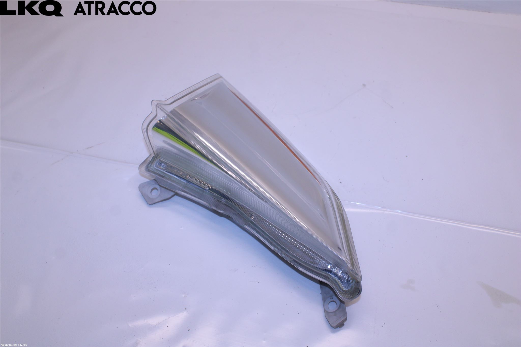 Nissan LEAF 11-17 Frontlykt Høyre