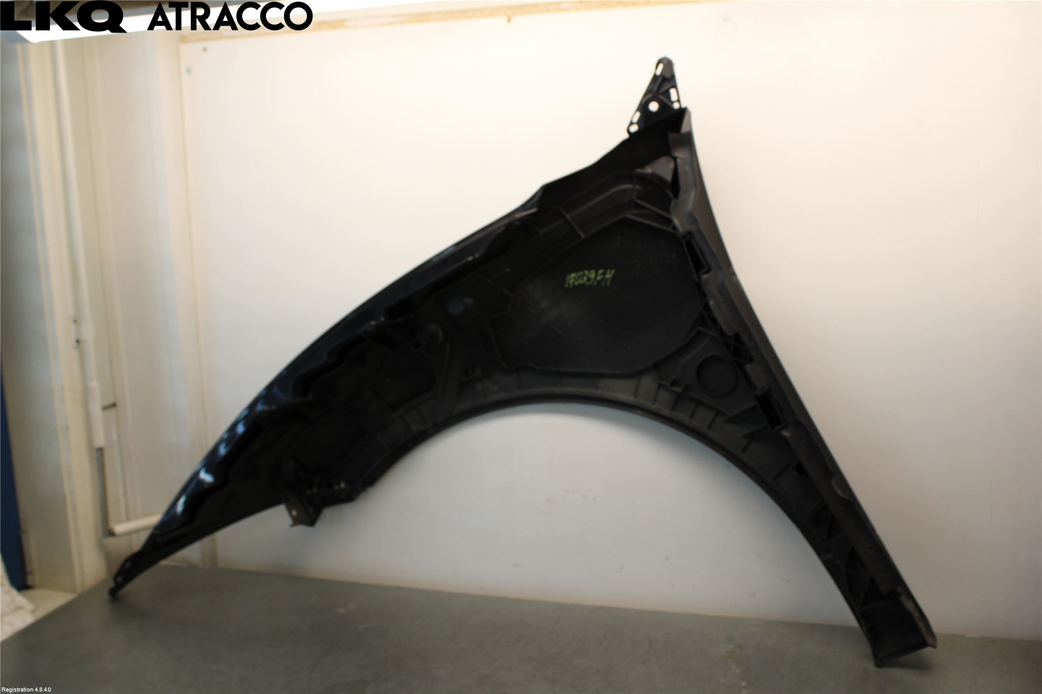 Jaguar I-PACE 18- Skjerm Foran Høyre