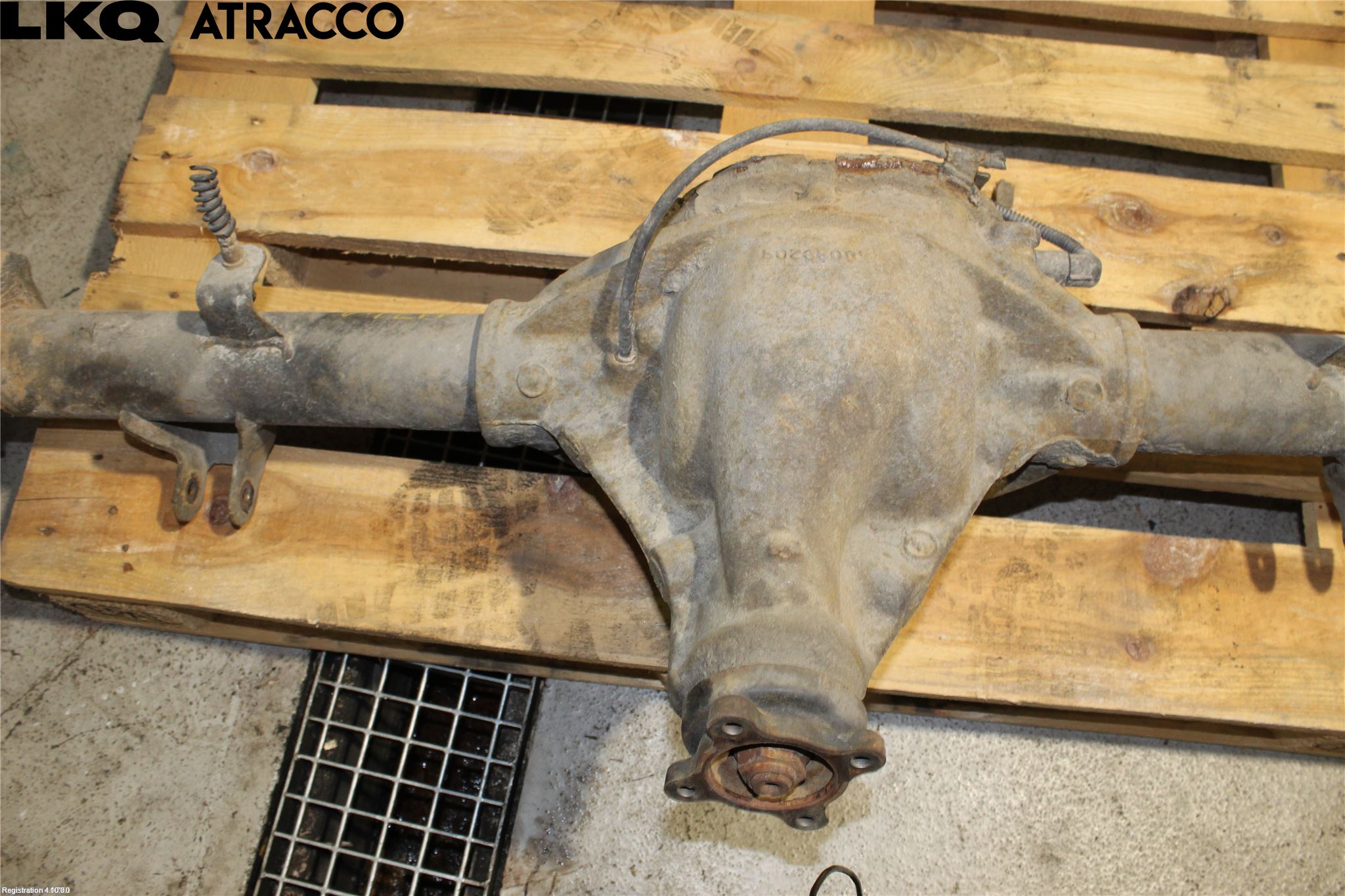 Volkswagen VW AMAROK 2H 10-22 Bakaksel Kardang Bak -Diff