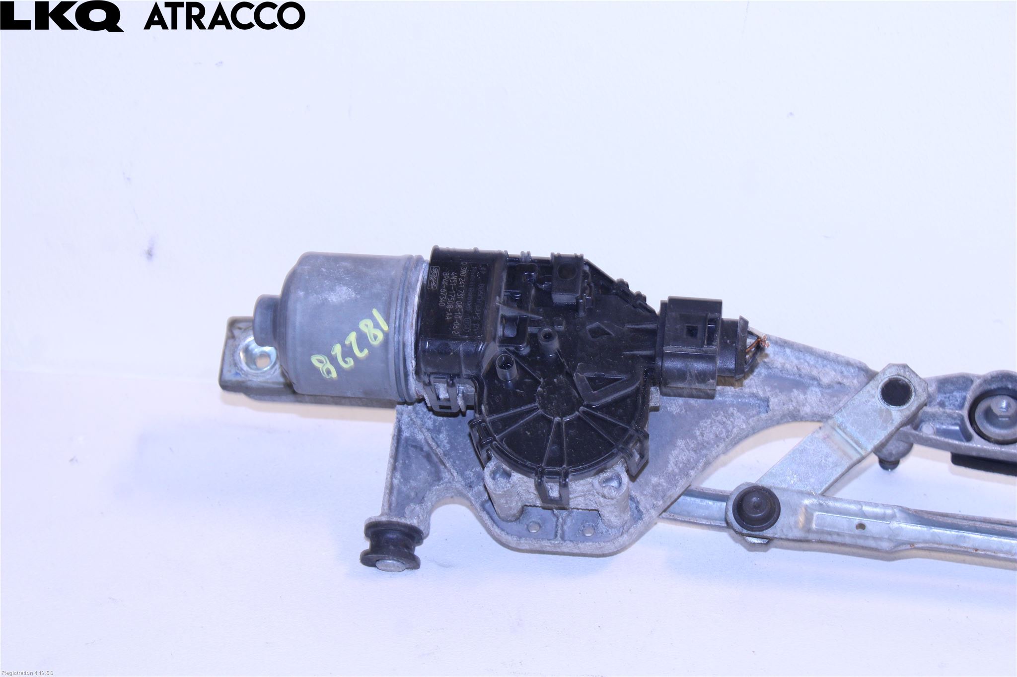 Ford FOCUS 08-11 Viskermotor Frontrute