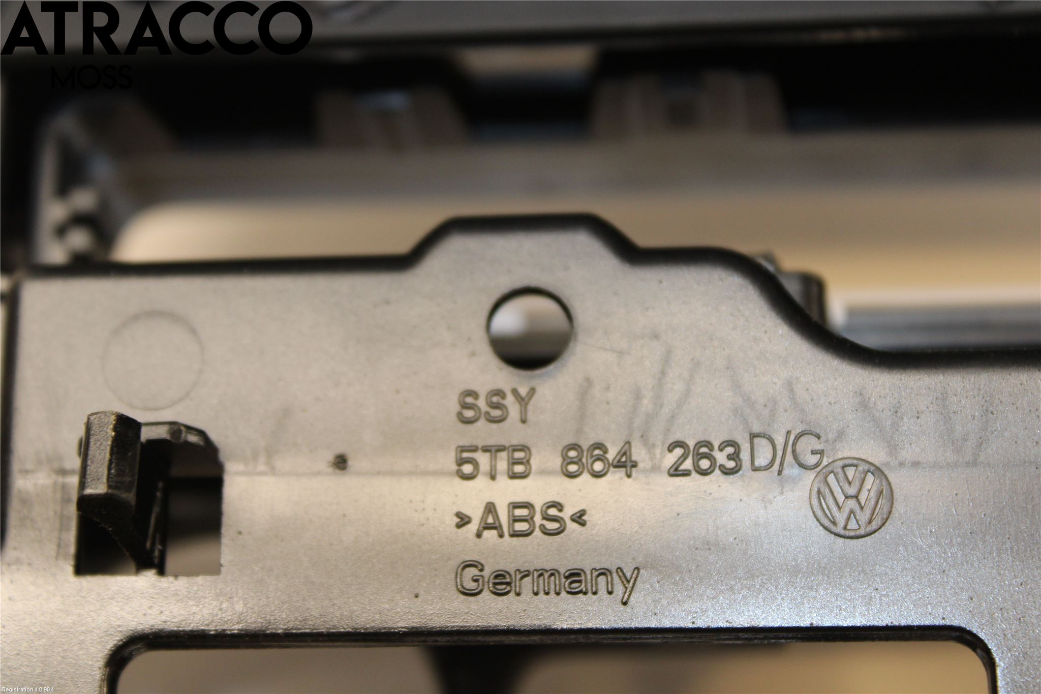 Volkswagen VW TOURAN 16- Innr Konsoll-Lomme