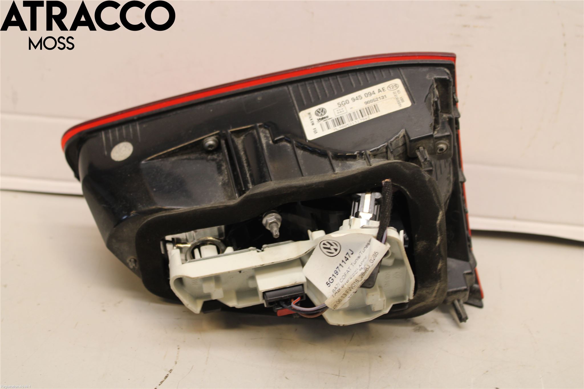 Volkswagen VW GOLF / E-GOLF VII 13-20 Baklykt Høyre  På Luke(Indre)