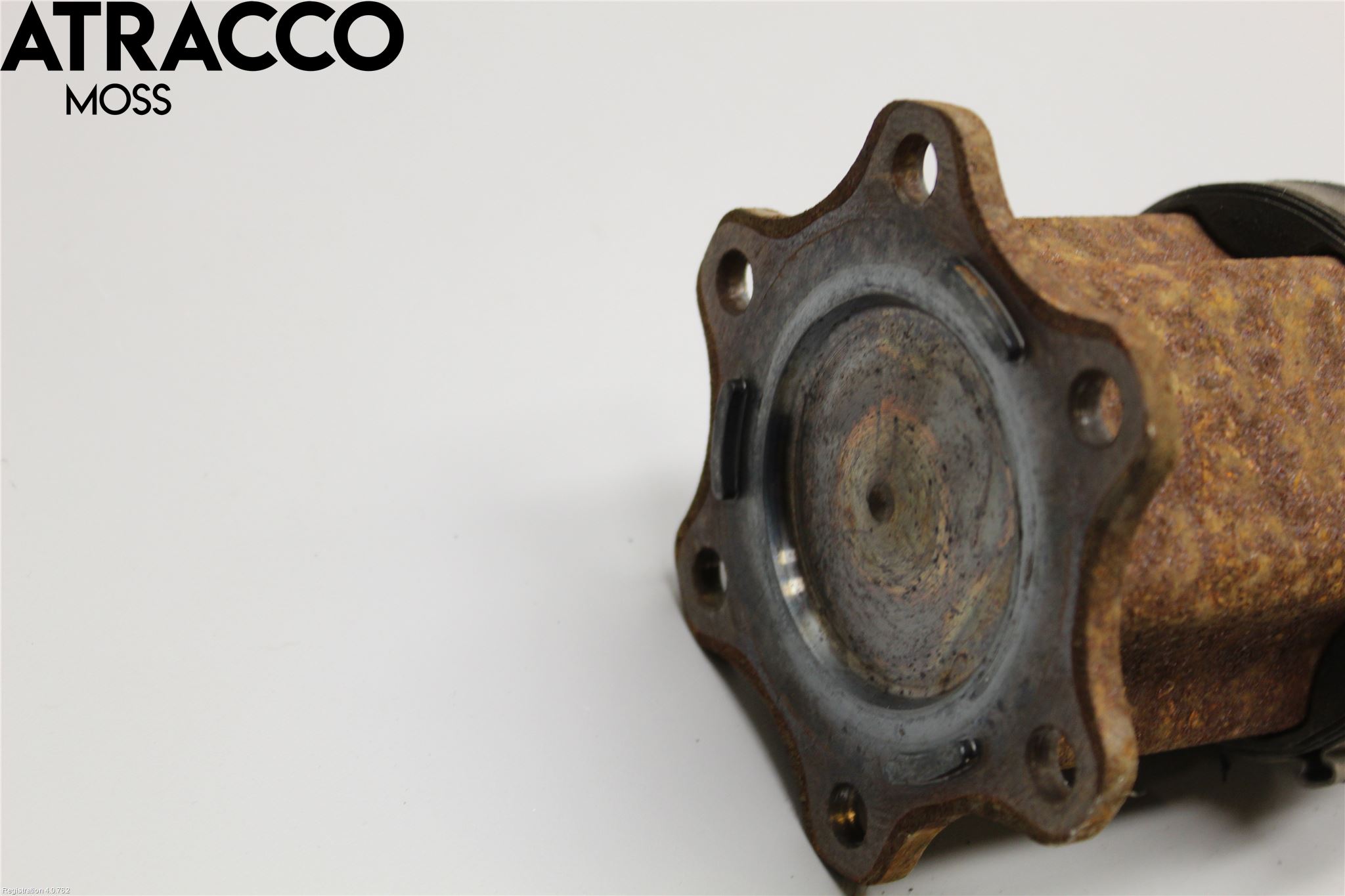 Volkswagen VW PASSAT 11-14 Drivaksel Foran Kompl Venstre