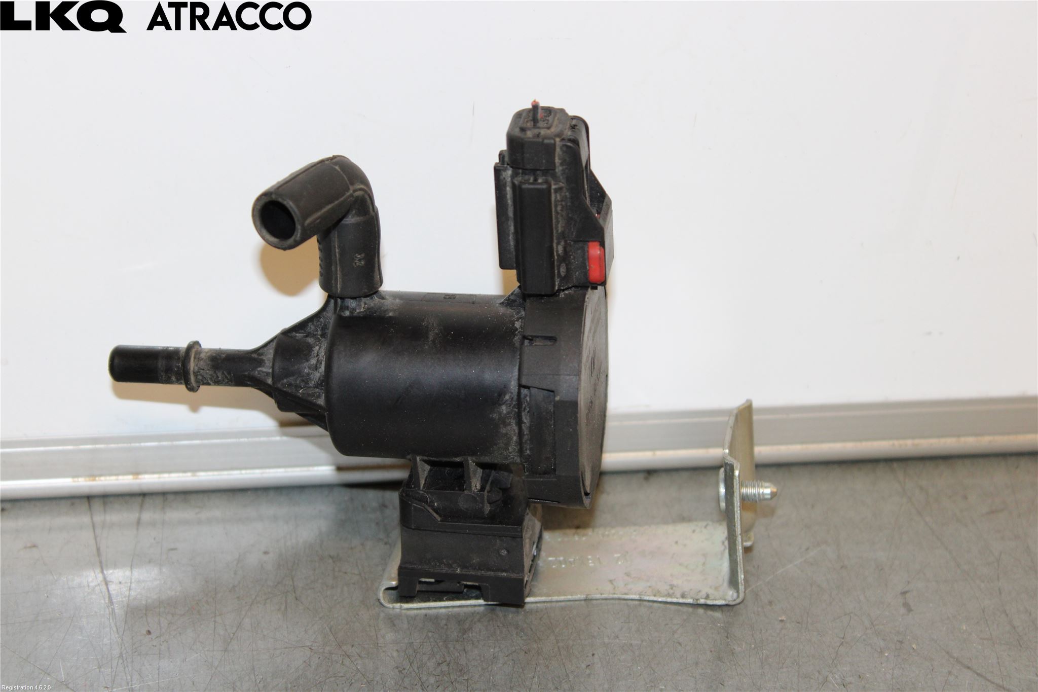 Mercedes-Benz MB GLA-KLASS (X156) 13-20 Kolkanister Ventil