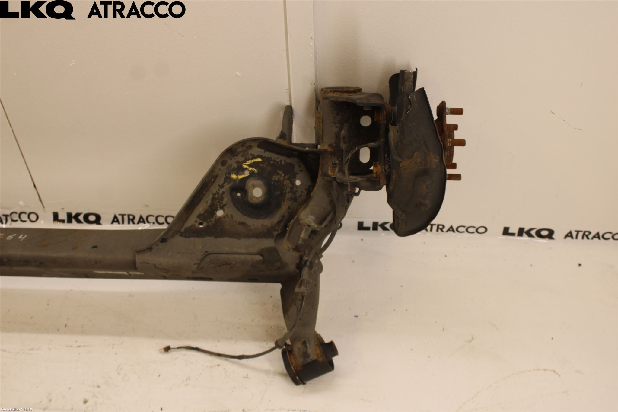 Nissan LEAF 18- Bakaksel