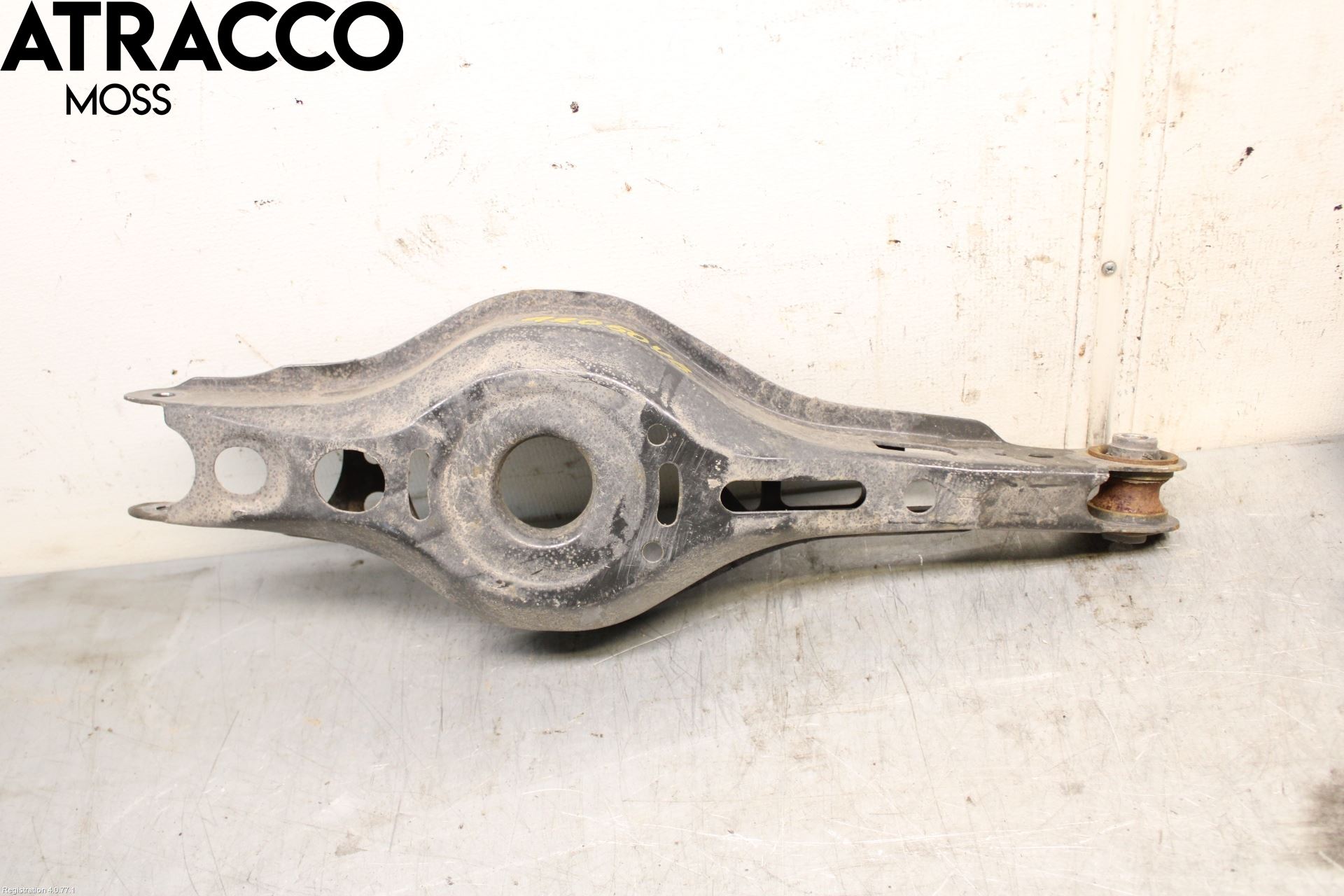 Toyota COROLLA 19- Bærearm Bak Venstre