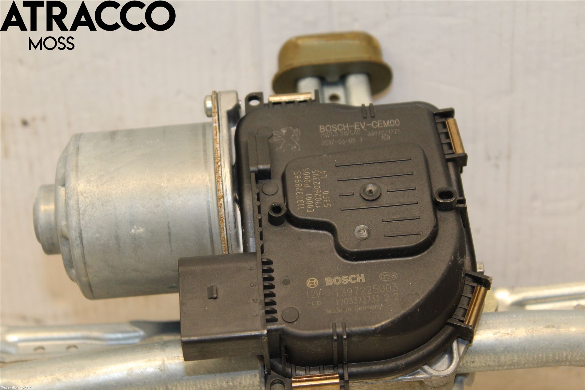 Peugeot 3008 17-24 Viskermotor Frontrute