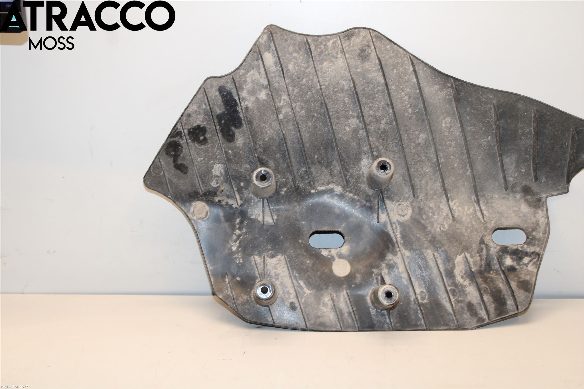 BMW 3 GT F34 13-19 Bunnplate U Motor-Gear-Dørk