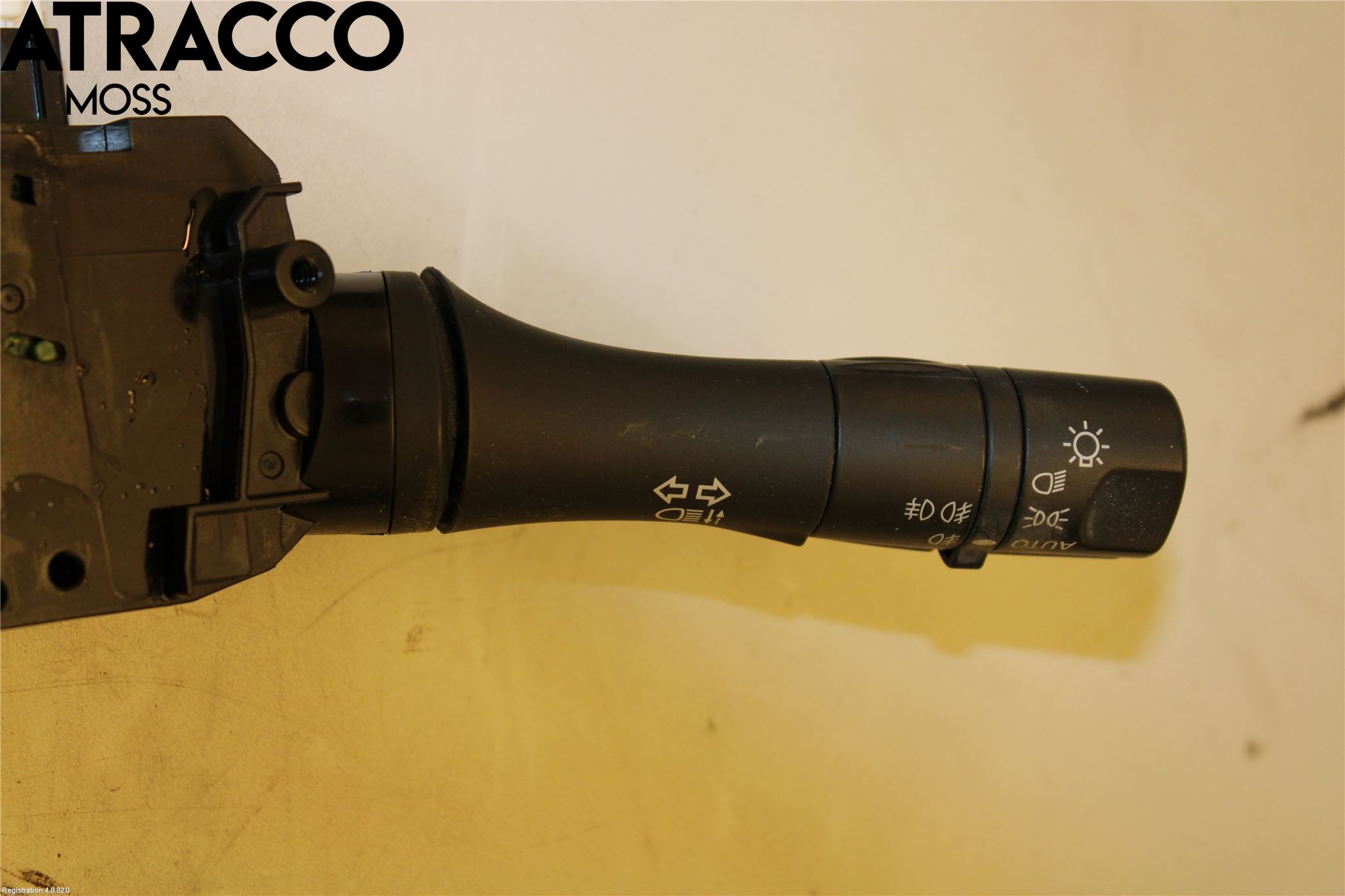 Nissan LEAF 11-17 Bryter Ratt Kombi H Og V