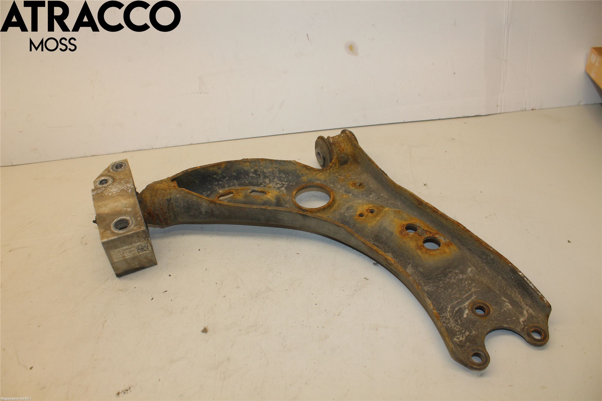 Volkswagen VW TIGUAN 07-16 Bærearm Foran Venstre Nedre