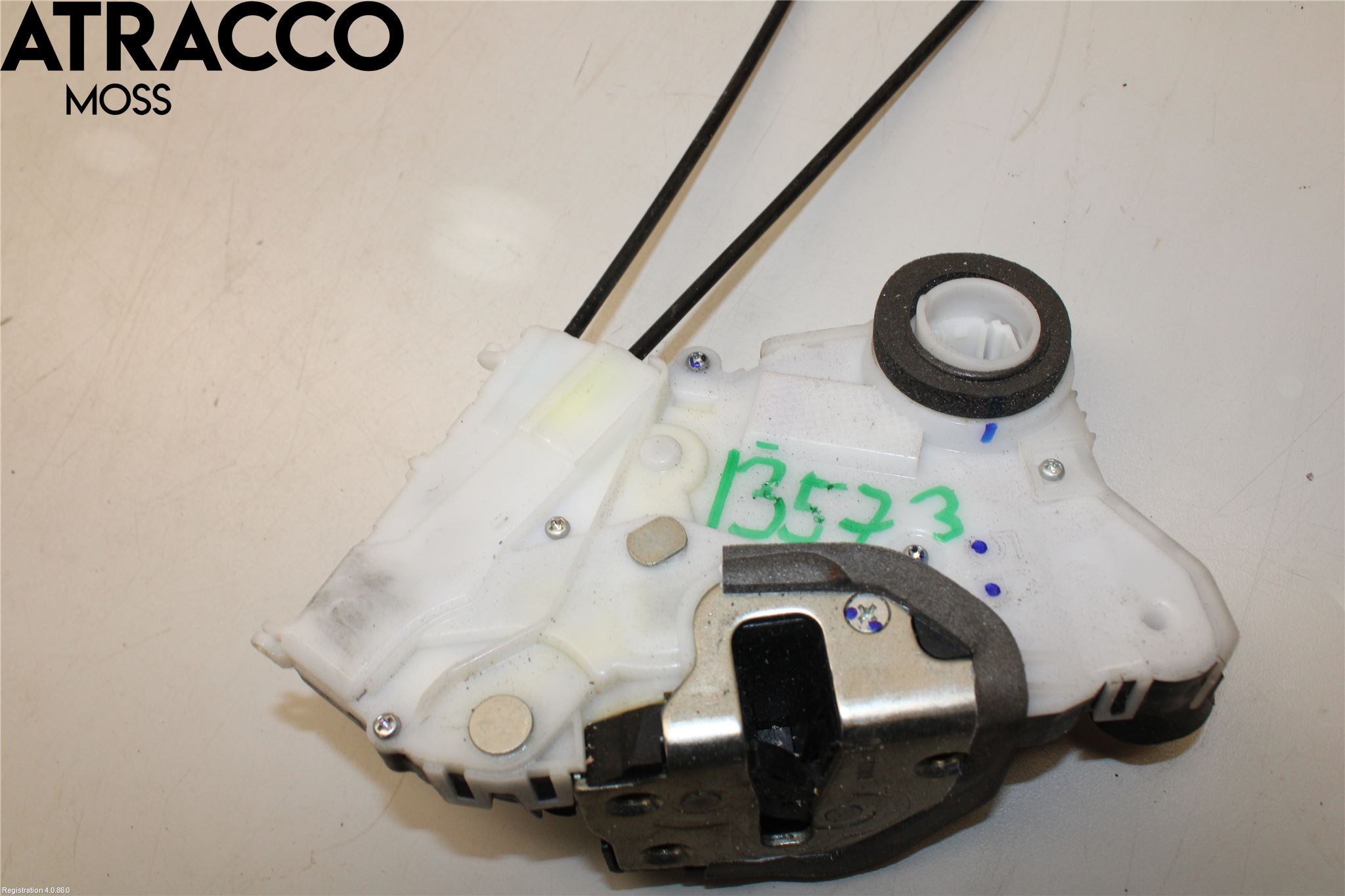 Toyota YARIS XP130 12-14 Dørlås - Låsekasse