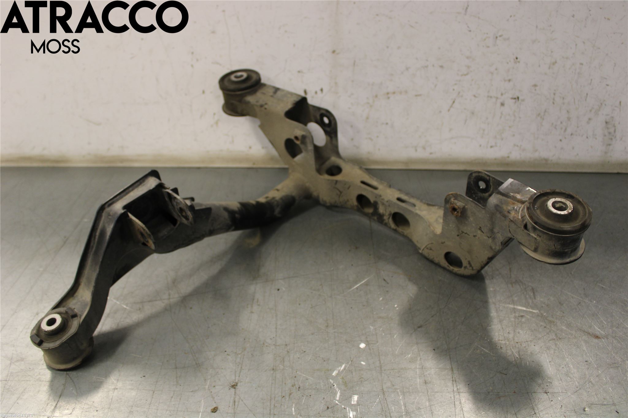 Volkswagen VW TRANSP/CARAVELLE (T5) 04-15 Gearkasse Bjelke - Travers
