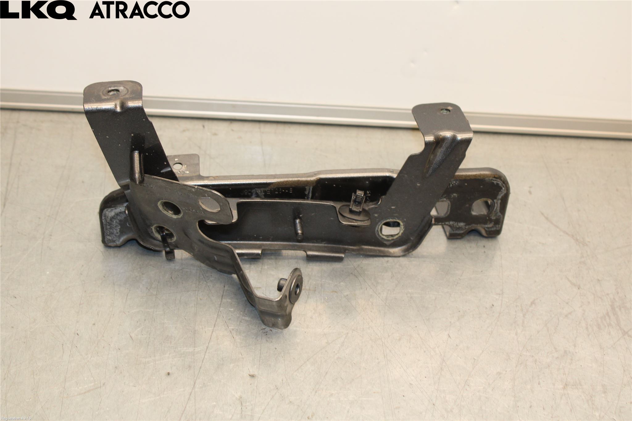 Jaguar I-PACE 18- Støtfanger Foran Feste