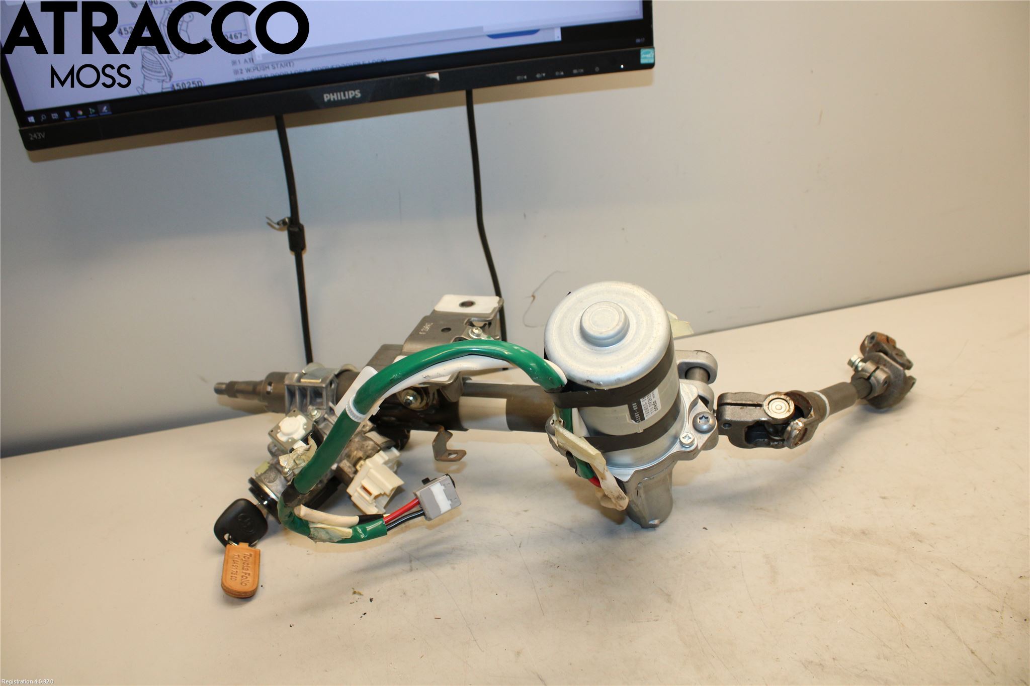 Toyota YARIS XP130 12-14 Rattakselaggregat Innebygd Servo