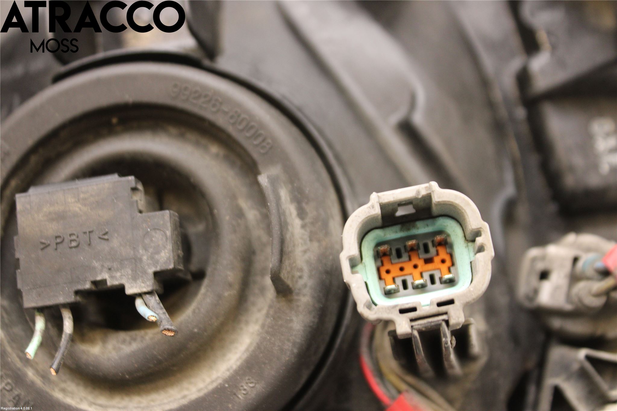 Nissan NP300 Frontlykt Venstre