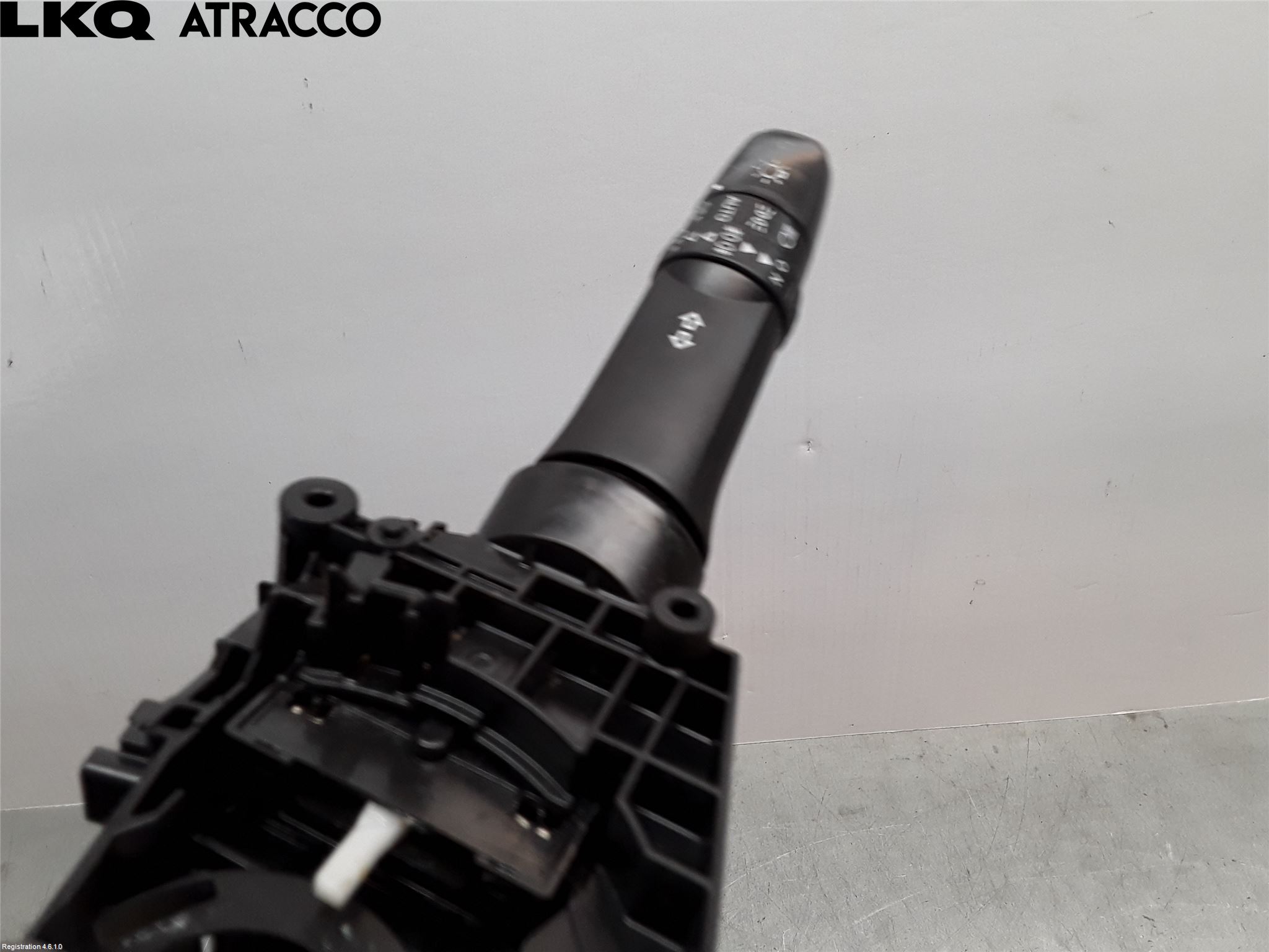 Mitsubishi OUTLANDER 13-21 Bryter Ratt Kombi H Og V