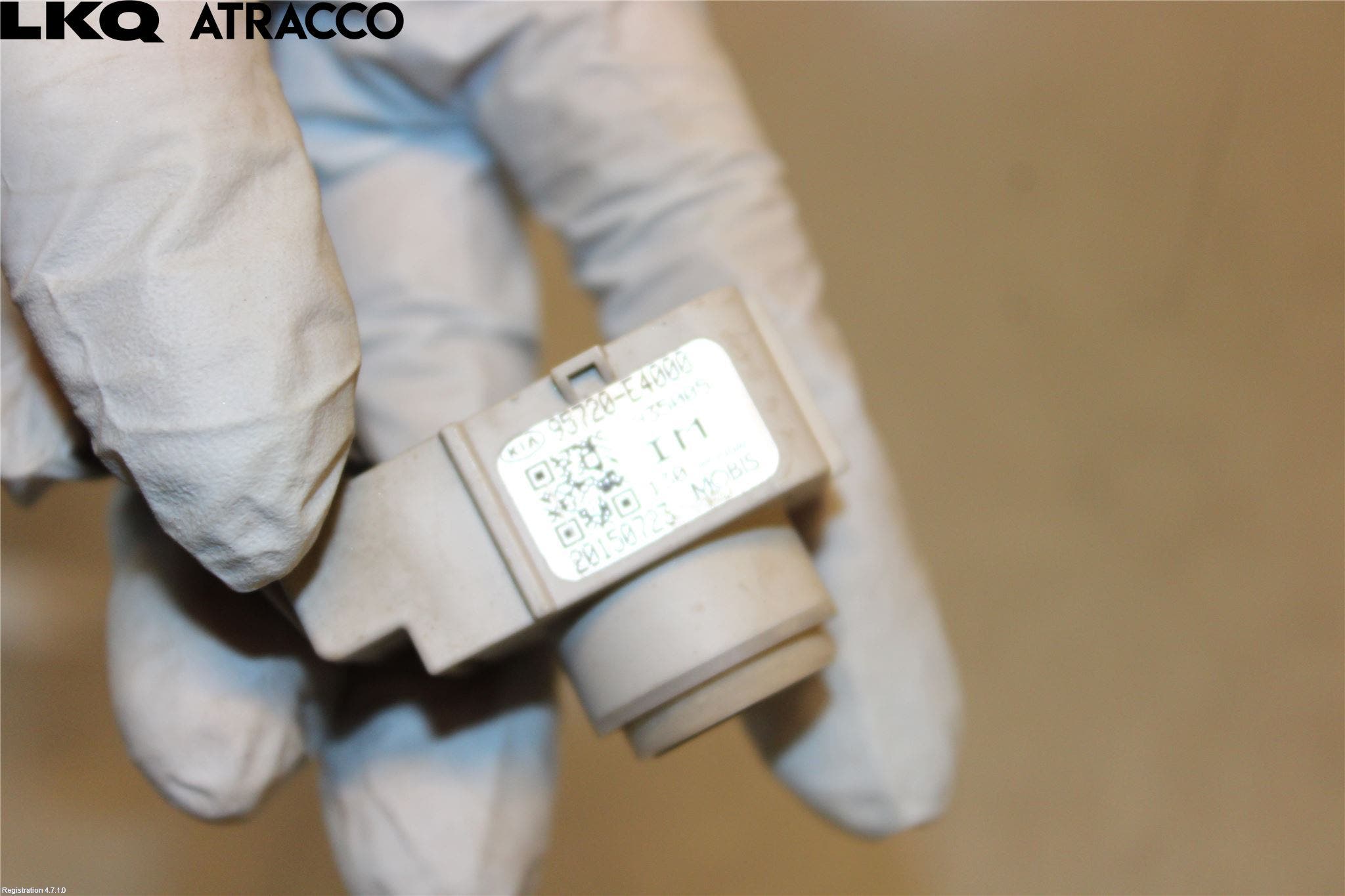 Kia SOUL 09- Sensor Parkering Front