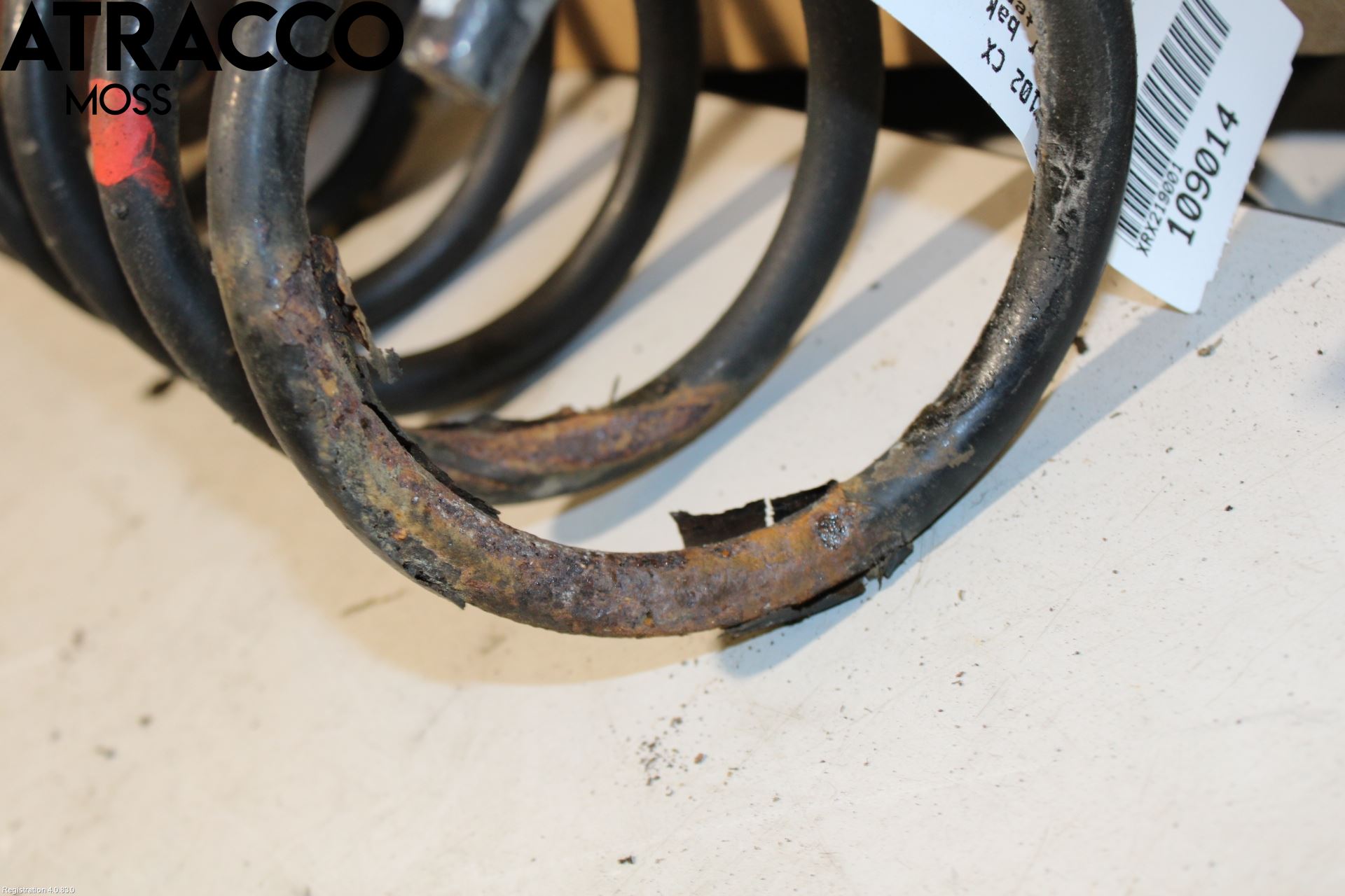 Peugeot PARTNER 08-15 Fjær Bak