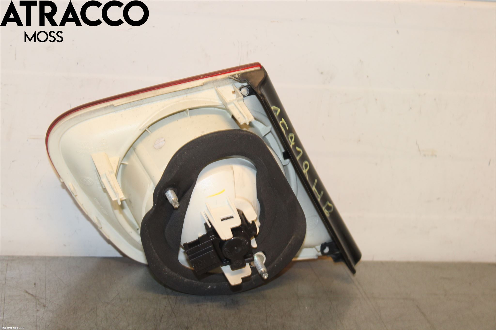 Volkswagen VW JETTA V 06-10 Baklykt Høyre  På Luke(Indre)