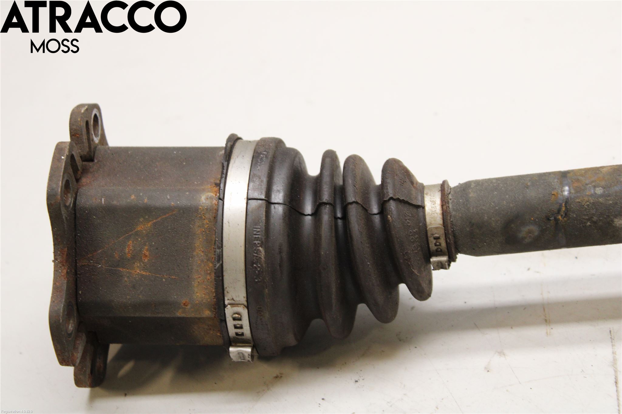 Audi  Drivaksel Foran Kompl Venstre