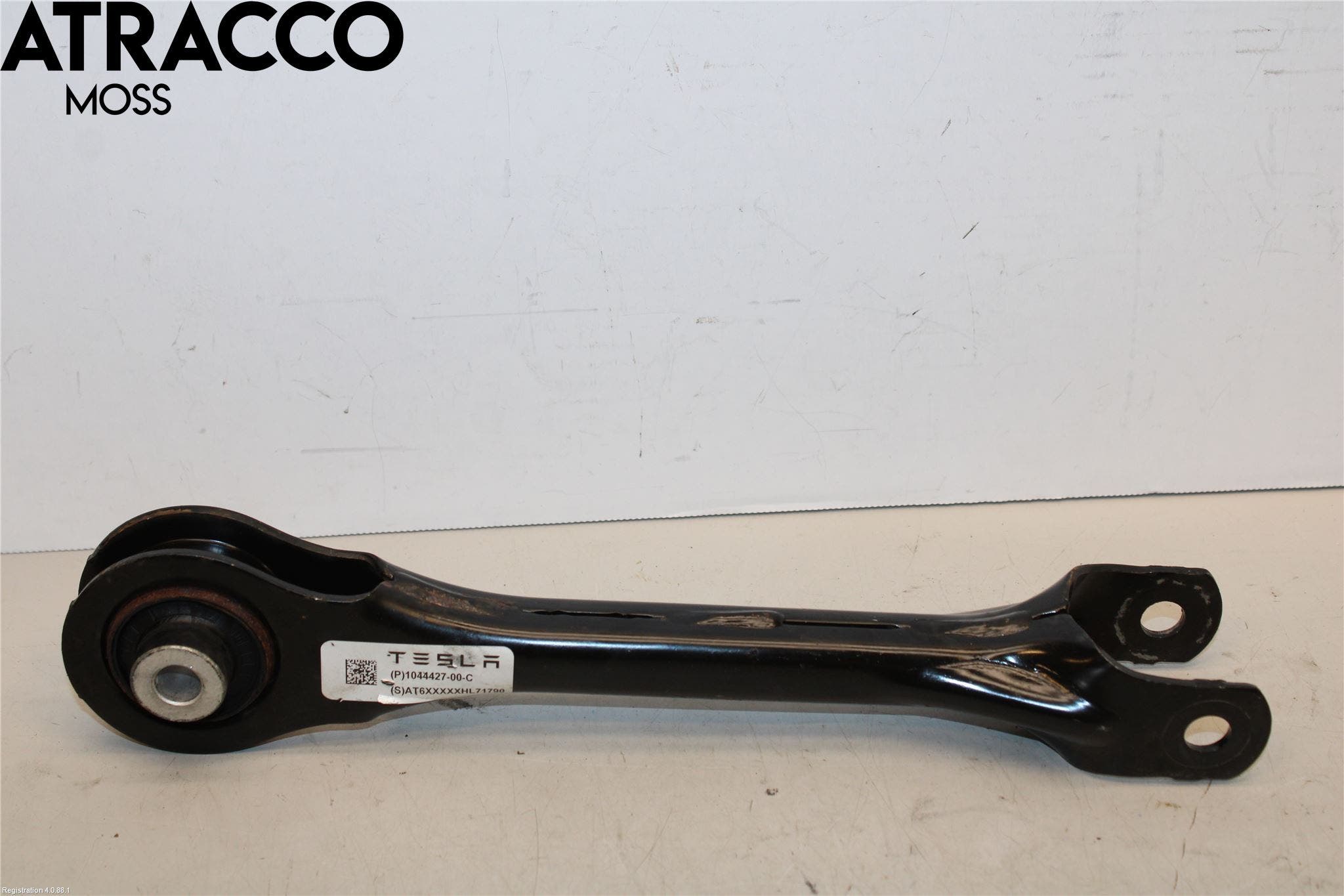 Tesla MODEL 3 17- Bærearm Bak Høyre Øvre