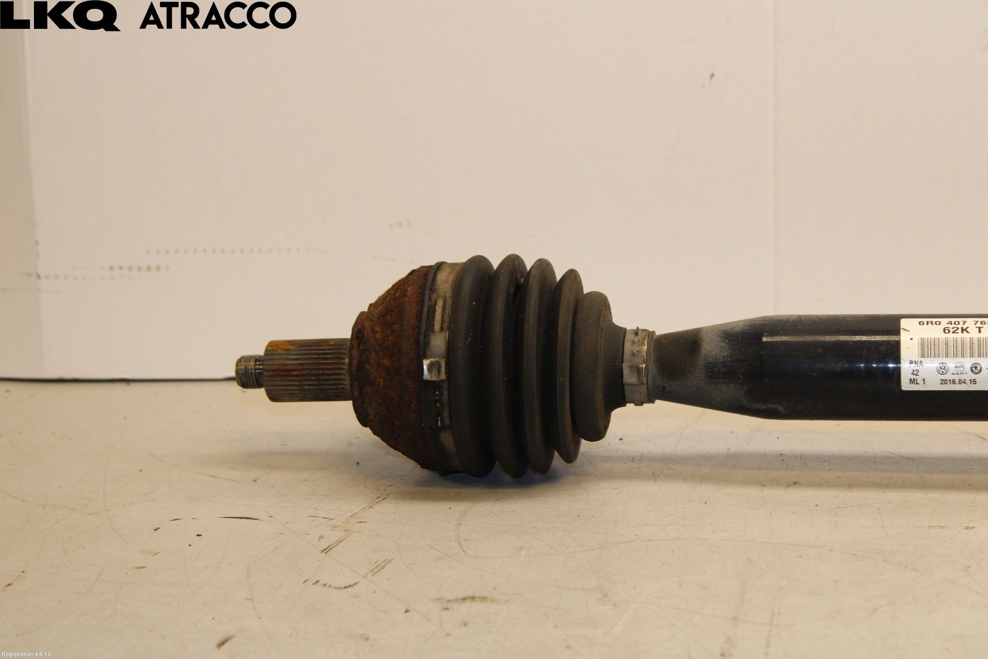 Volkswagen VW POLO 10-17 Drivaksel Foran Kompl Høyre