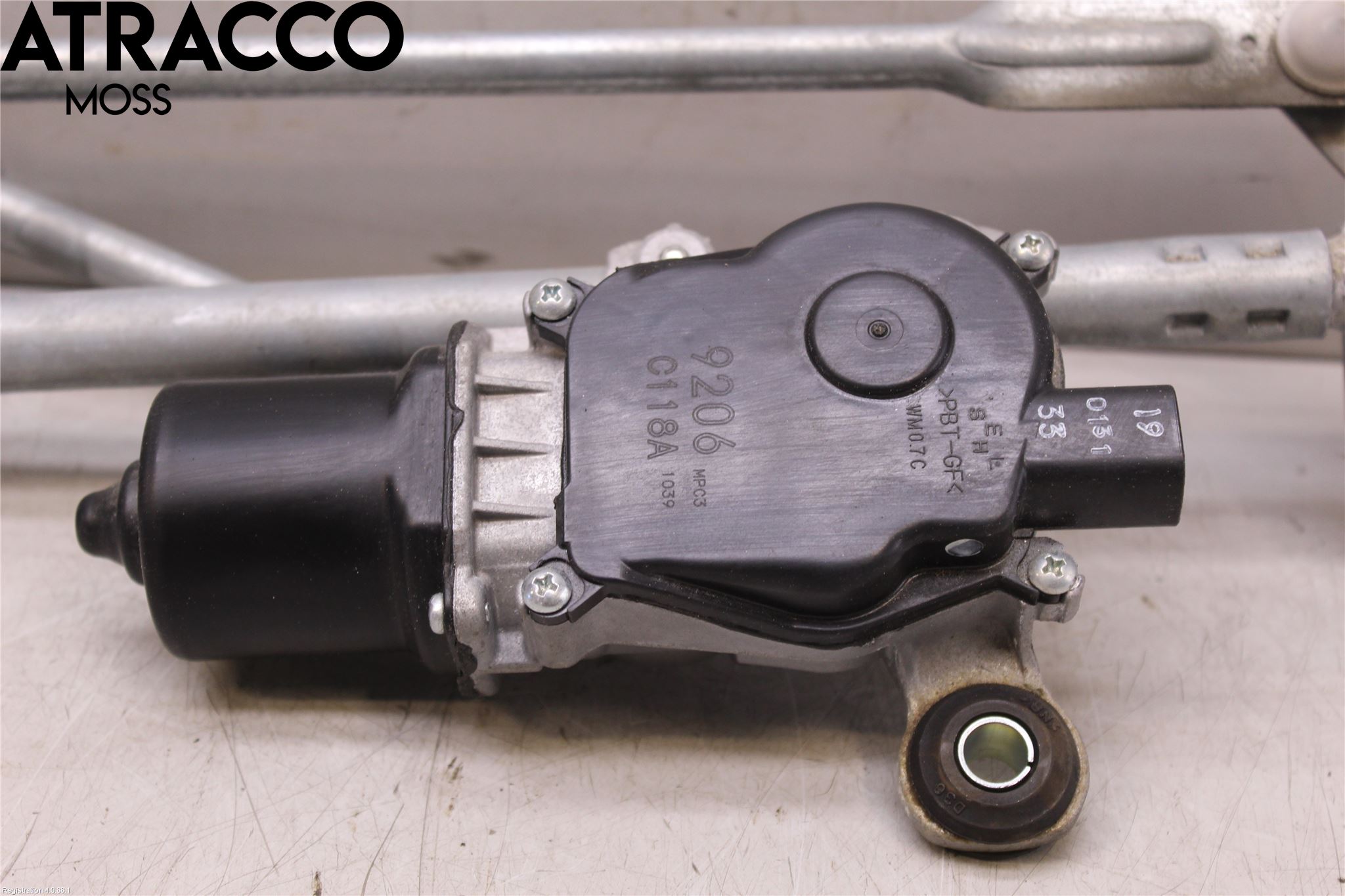 Nissan LEAF 18- Viskermotor Frontrute