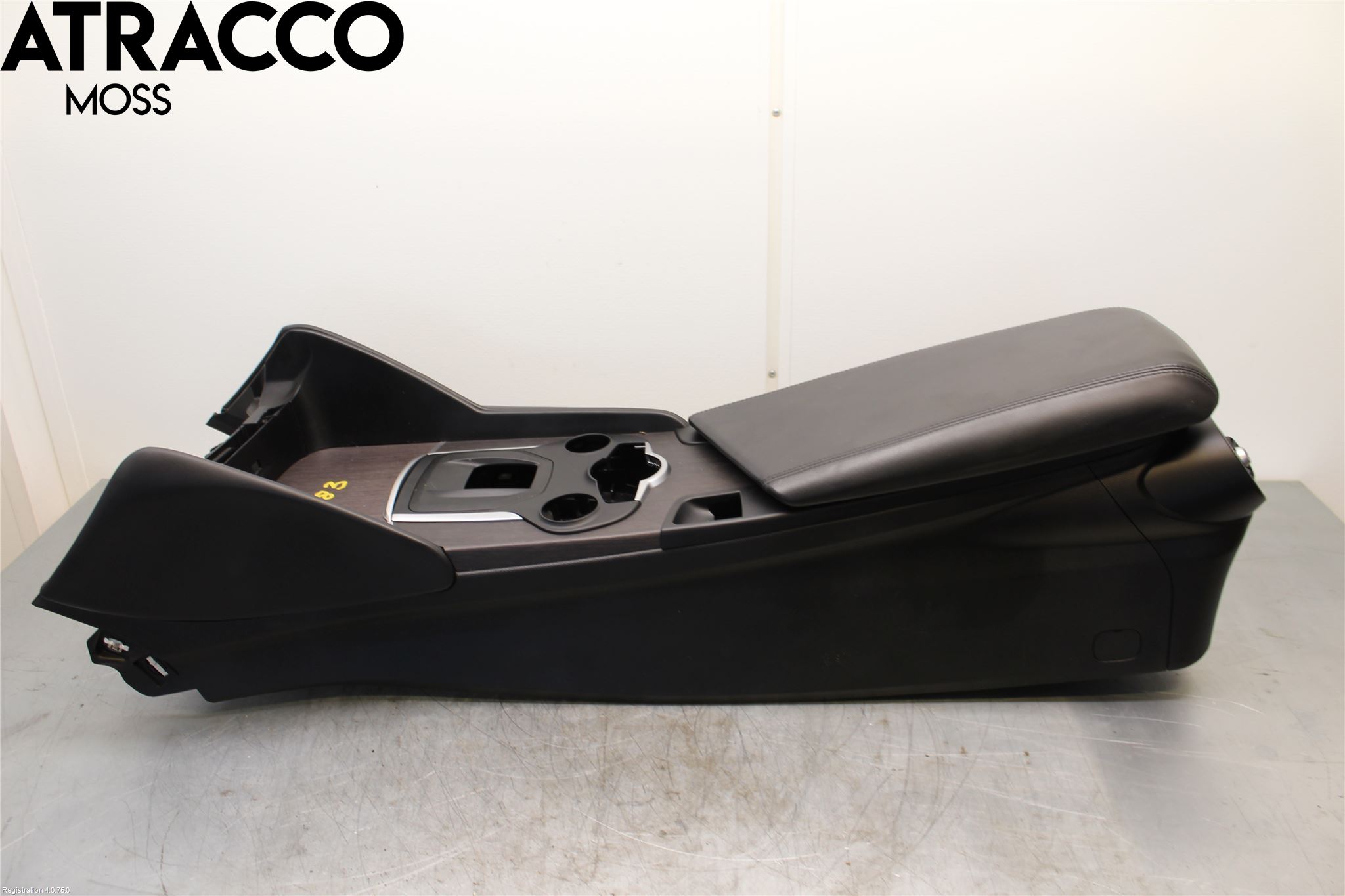 Alfa GIULIA Instrumentkonsoll Midt