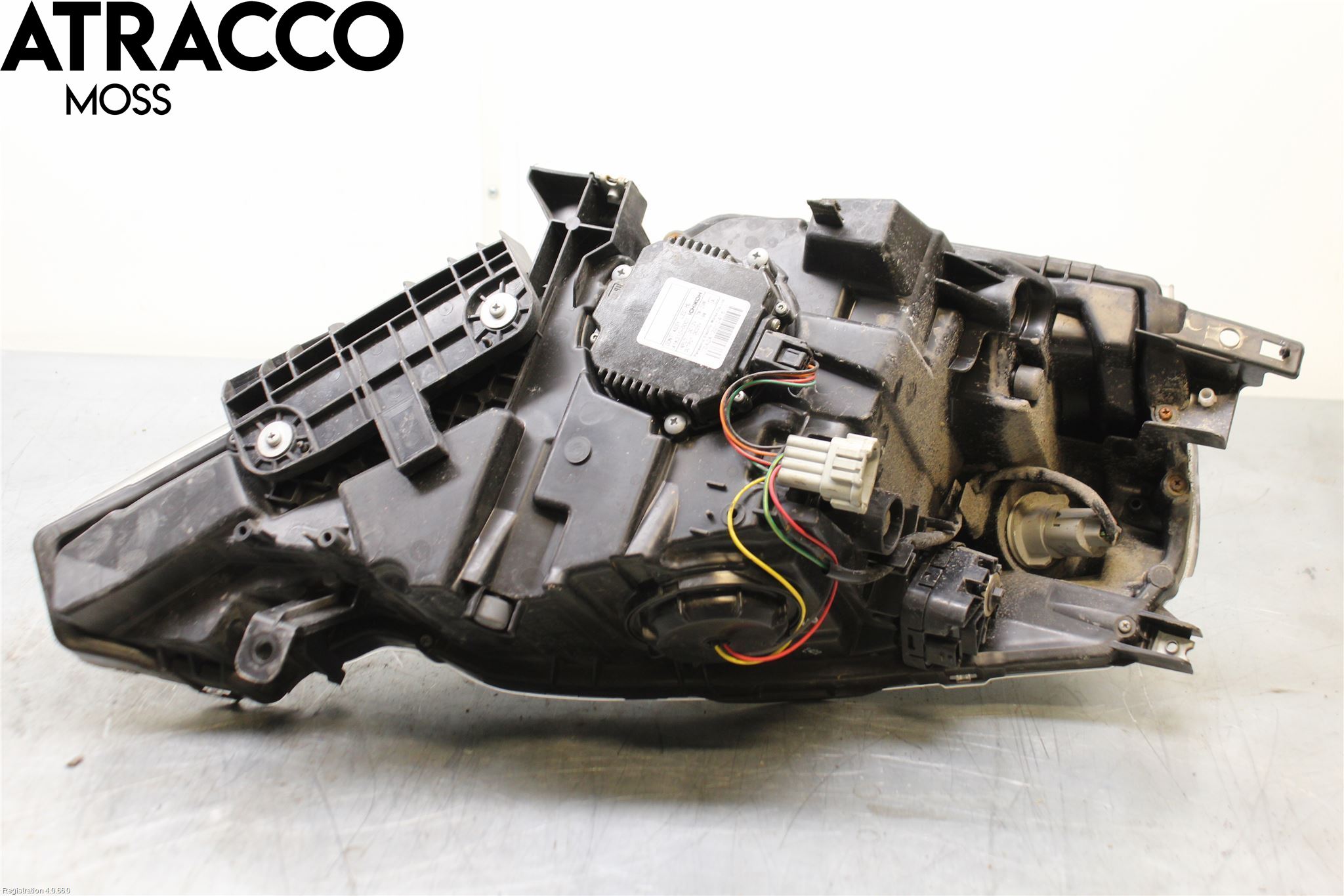 Nissan LEAF 11-17 Frontlykt Venstre