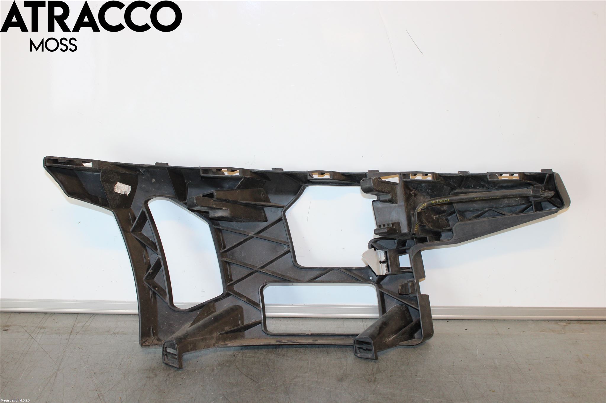 Ford MONDEO 07-15 Støtfanger Foran Feste